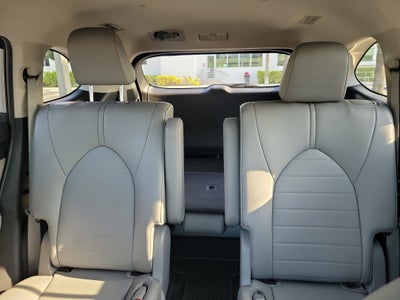 2023 Toyota Highlander Base