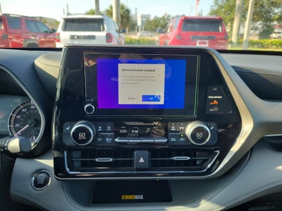2023 Toyota Highlander Base