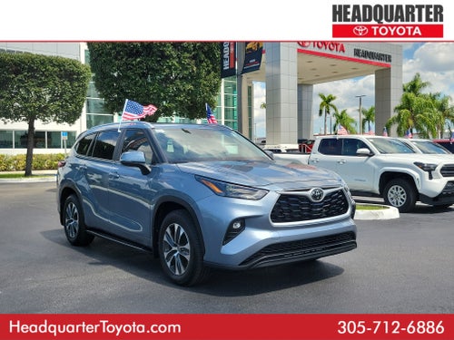2024 Toyota Highlander LE