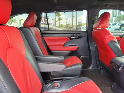 2023 Toyota Highlander XSE