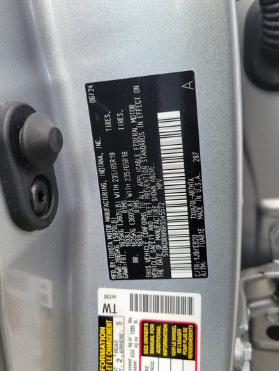 2024 Toyota Highlander LE