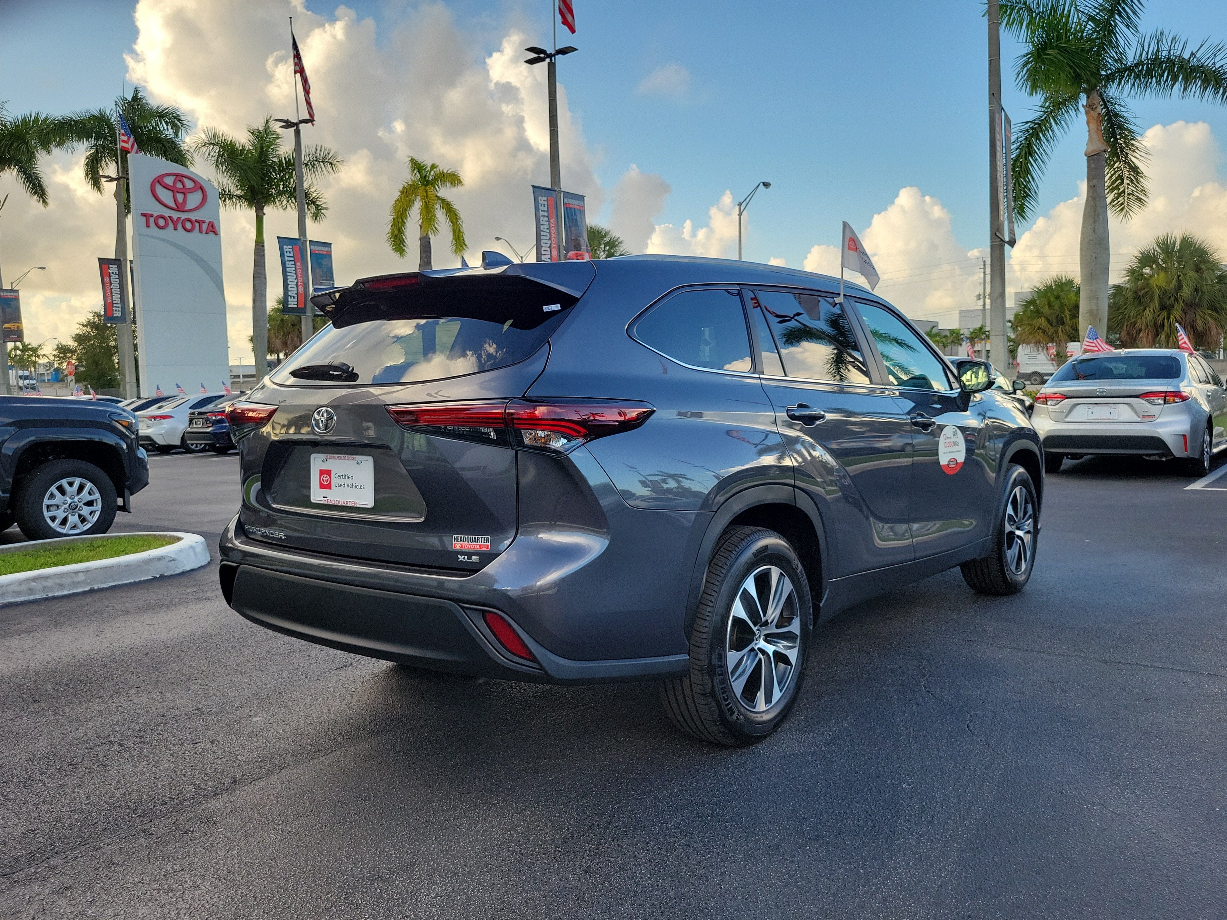 2025 Toyota Highlander XLE