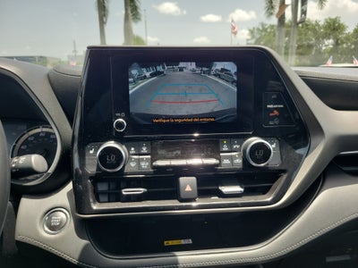 2023 Toyota Highlander Base