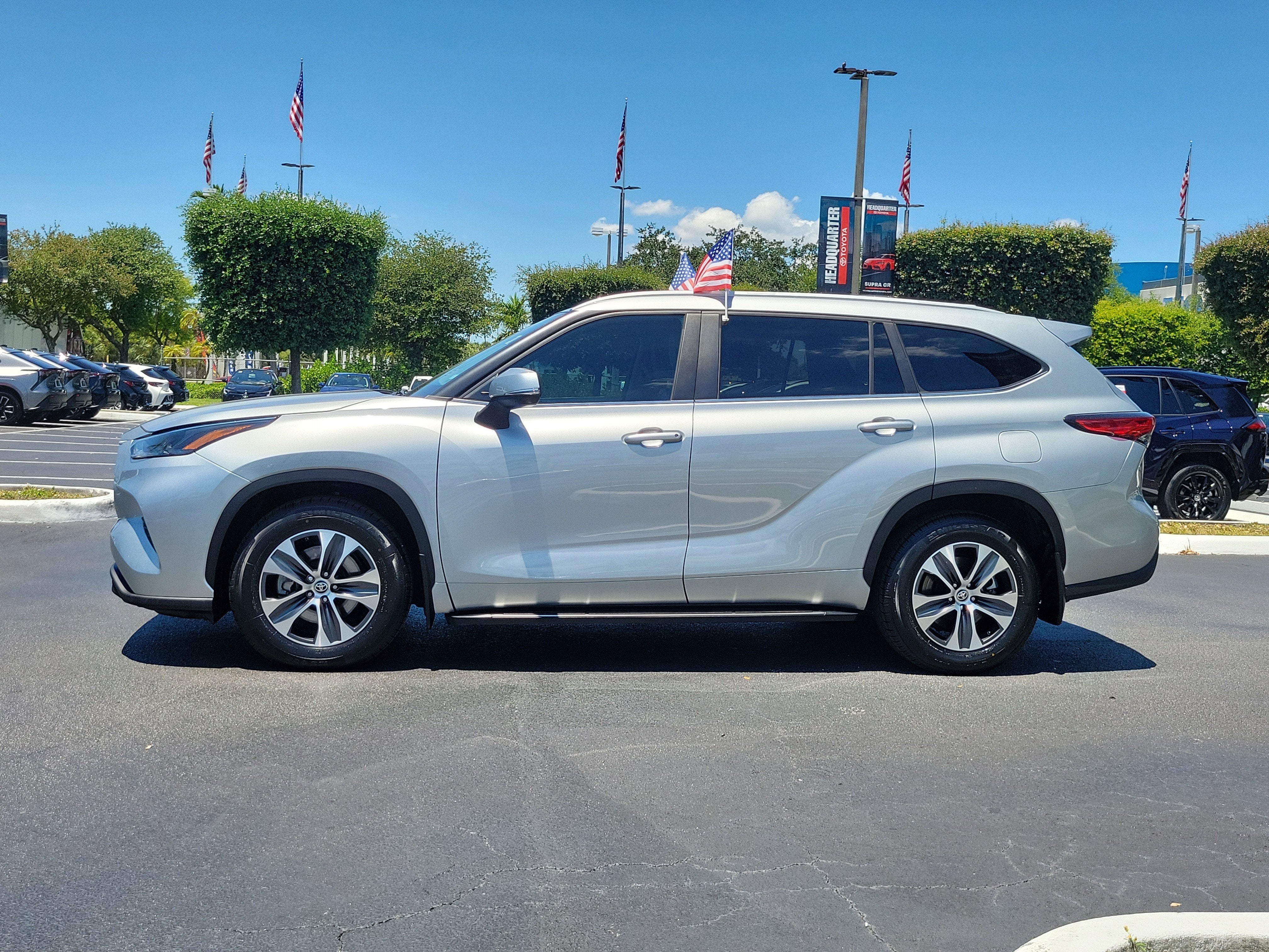 2023 Toyota Highlander XLE
