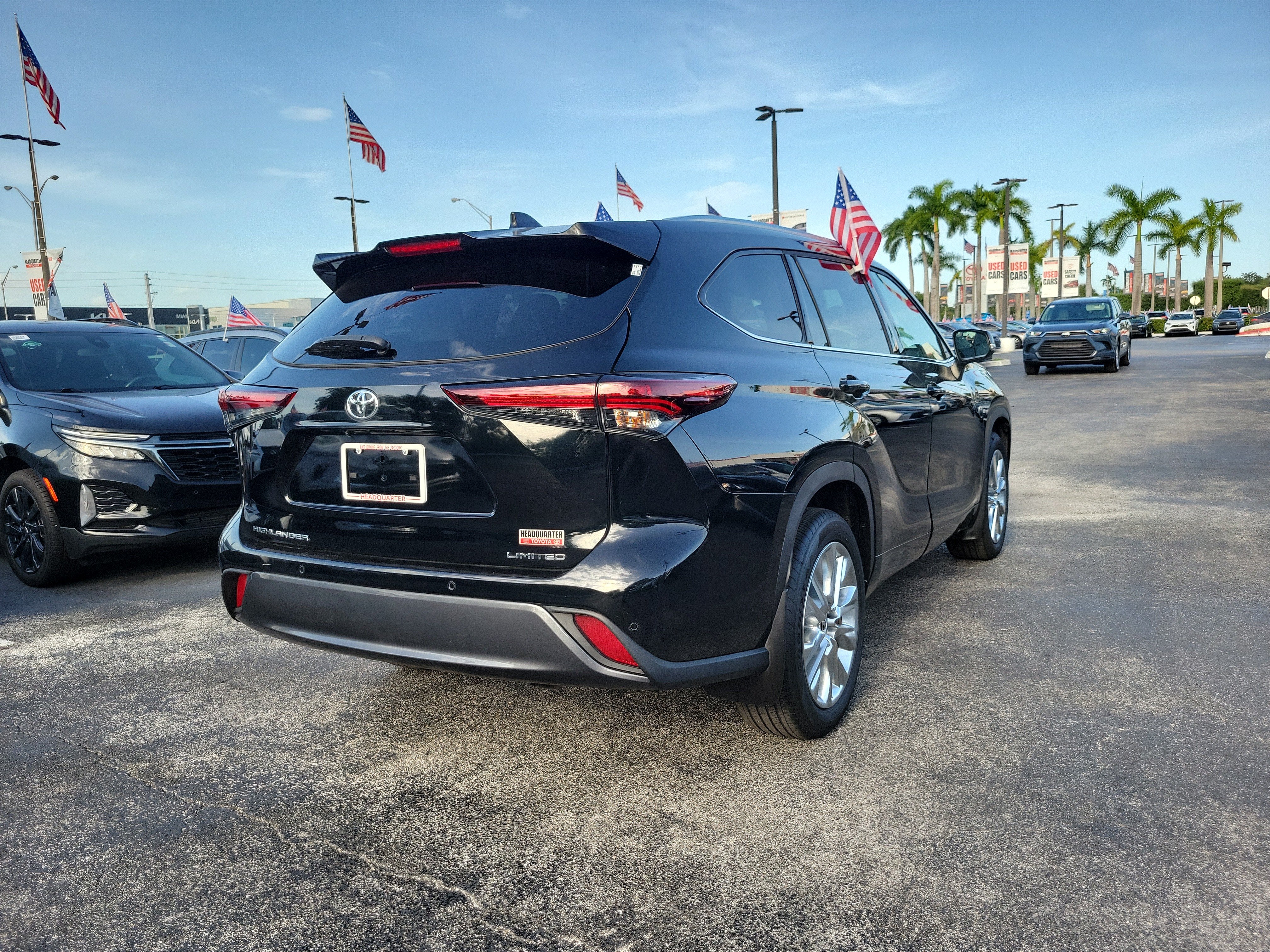 2025 Toyota Highlander LE