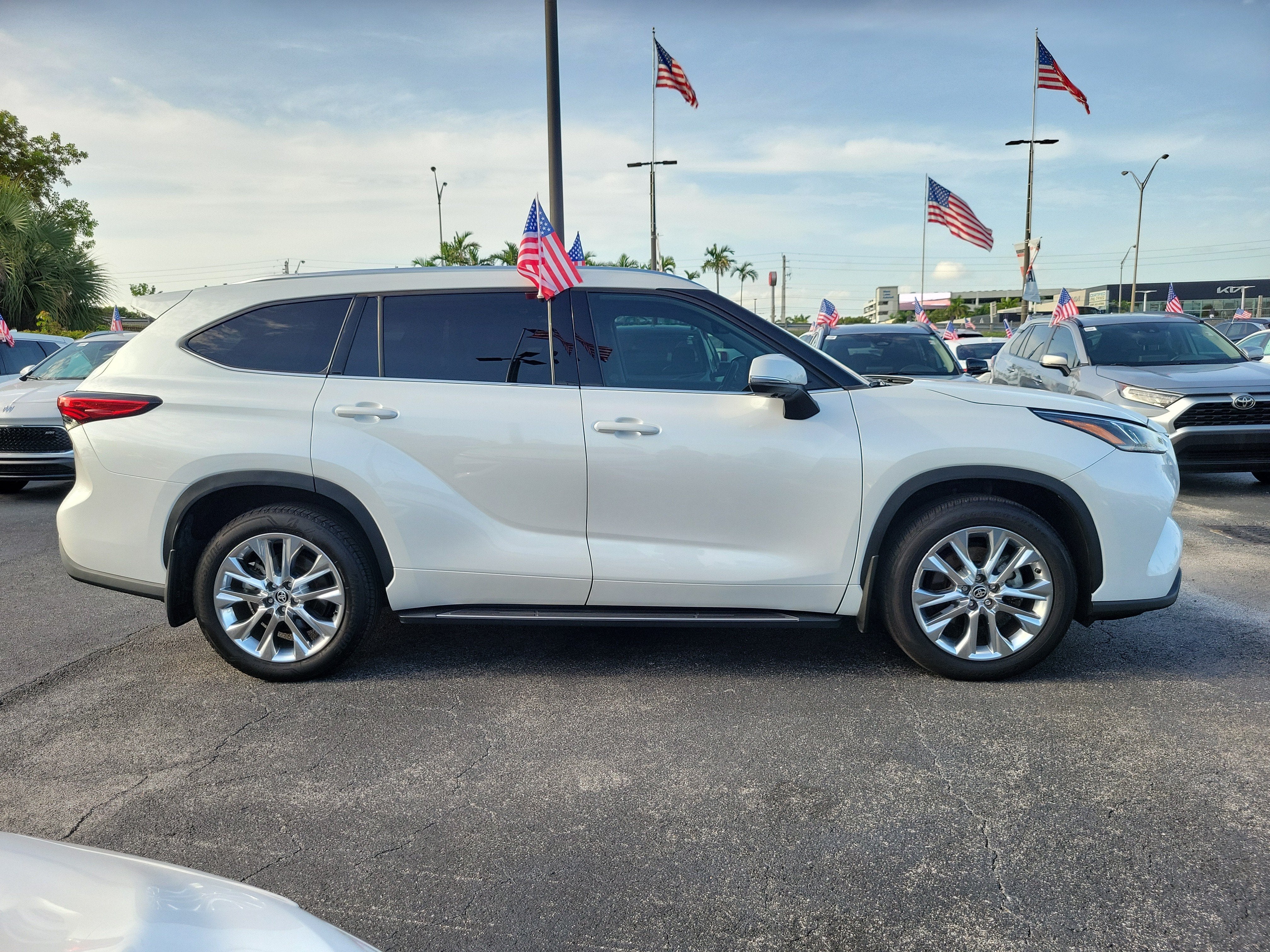 2023 Toyota Highlander Limited