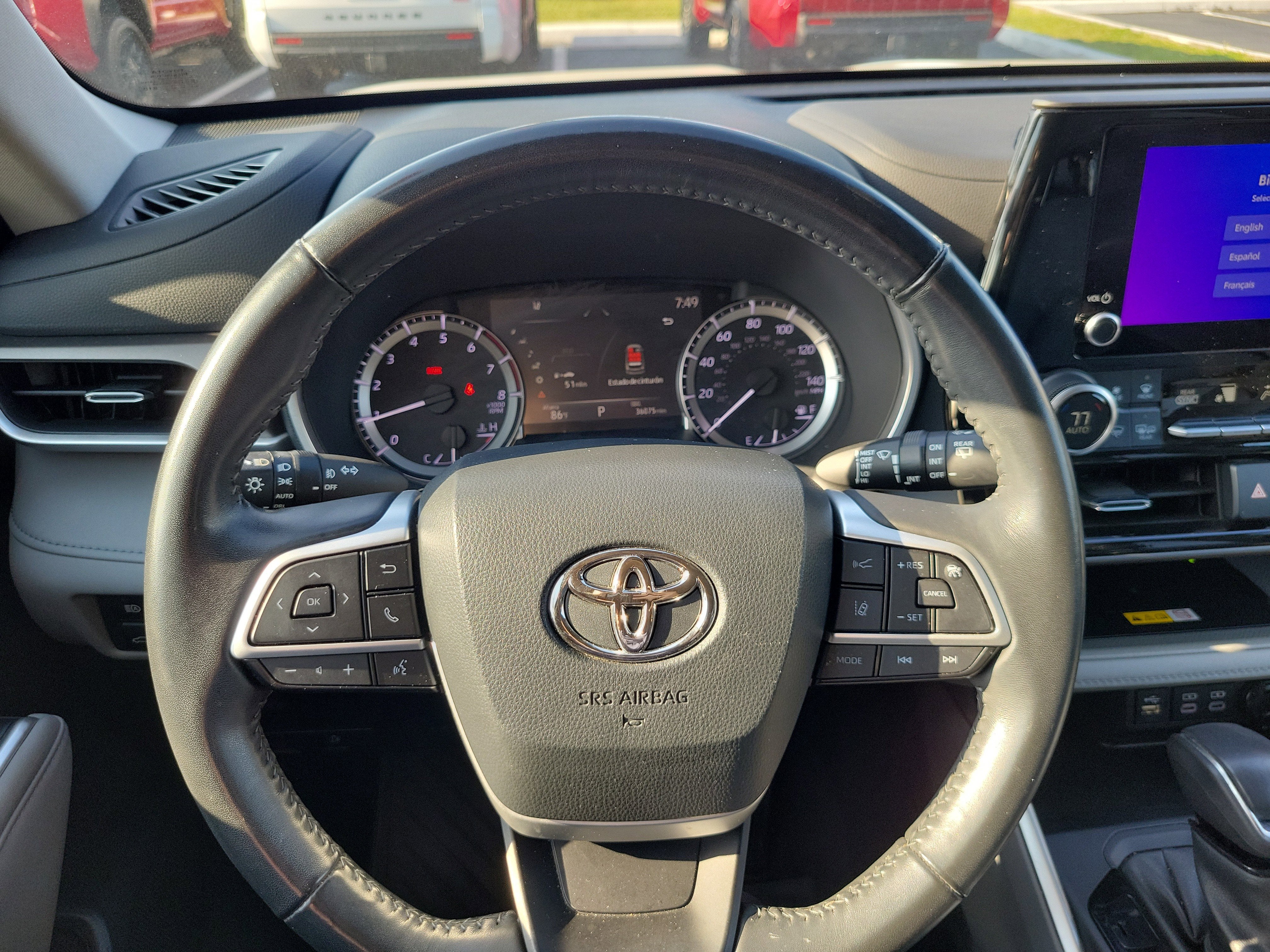 2023 Toyota Highlander LE