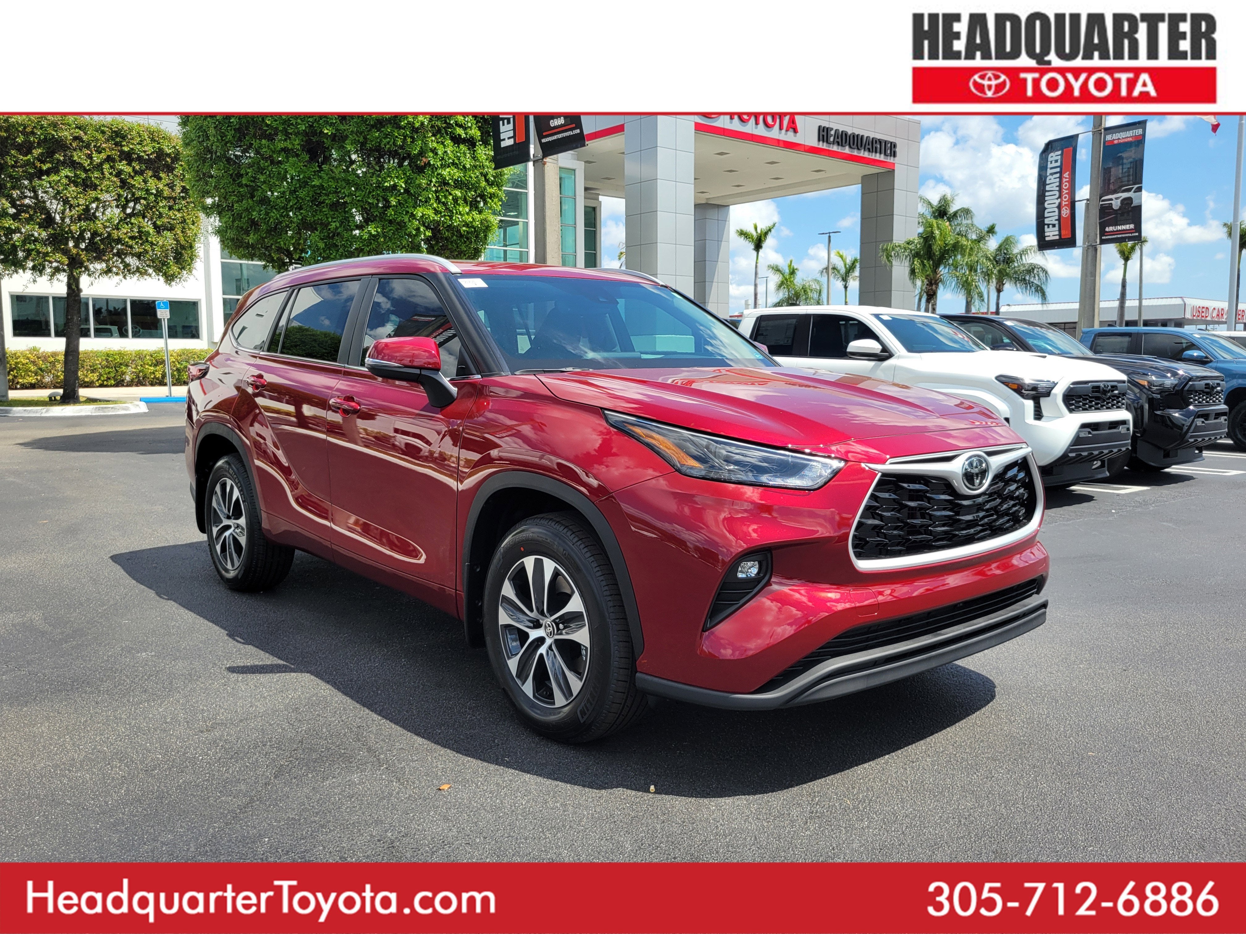 2026 Toyota Highlander Base