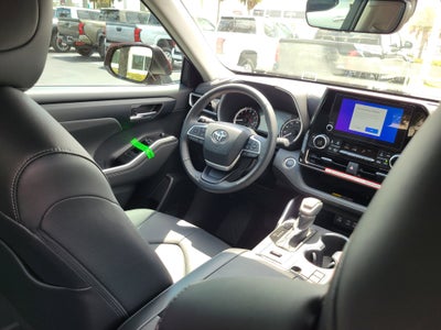 2026 Toyota Highlander Base