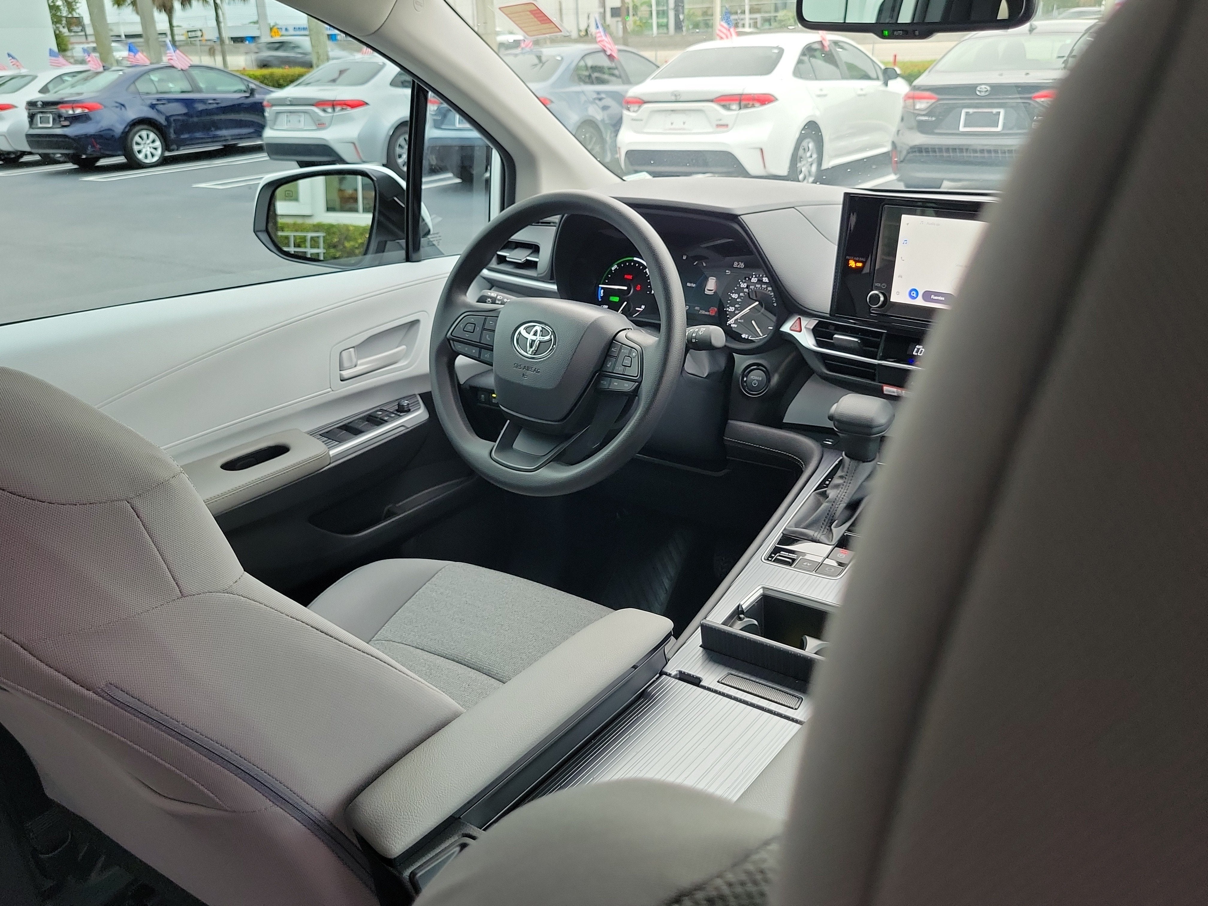 2026 Toyota Sienna LE