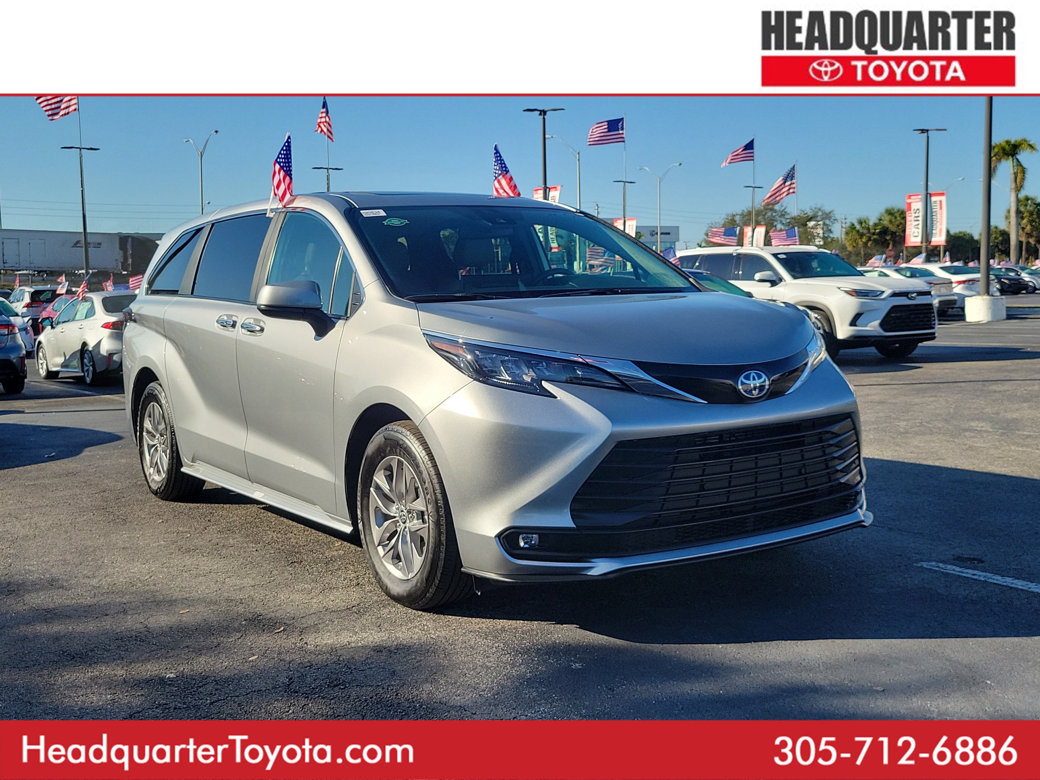 2025 Toyota Sienna XLE