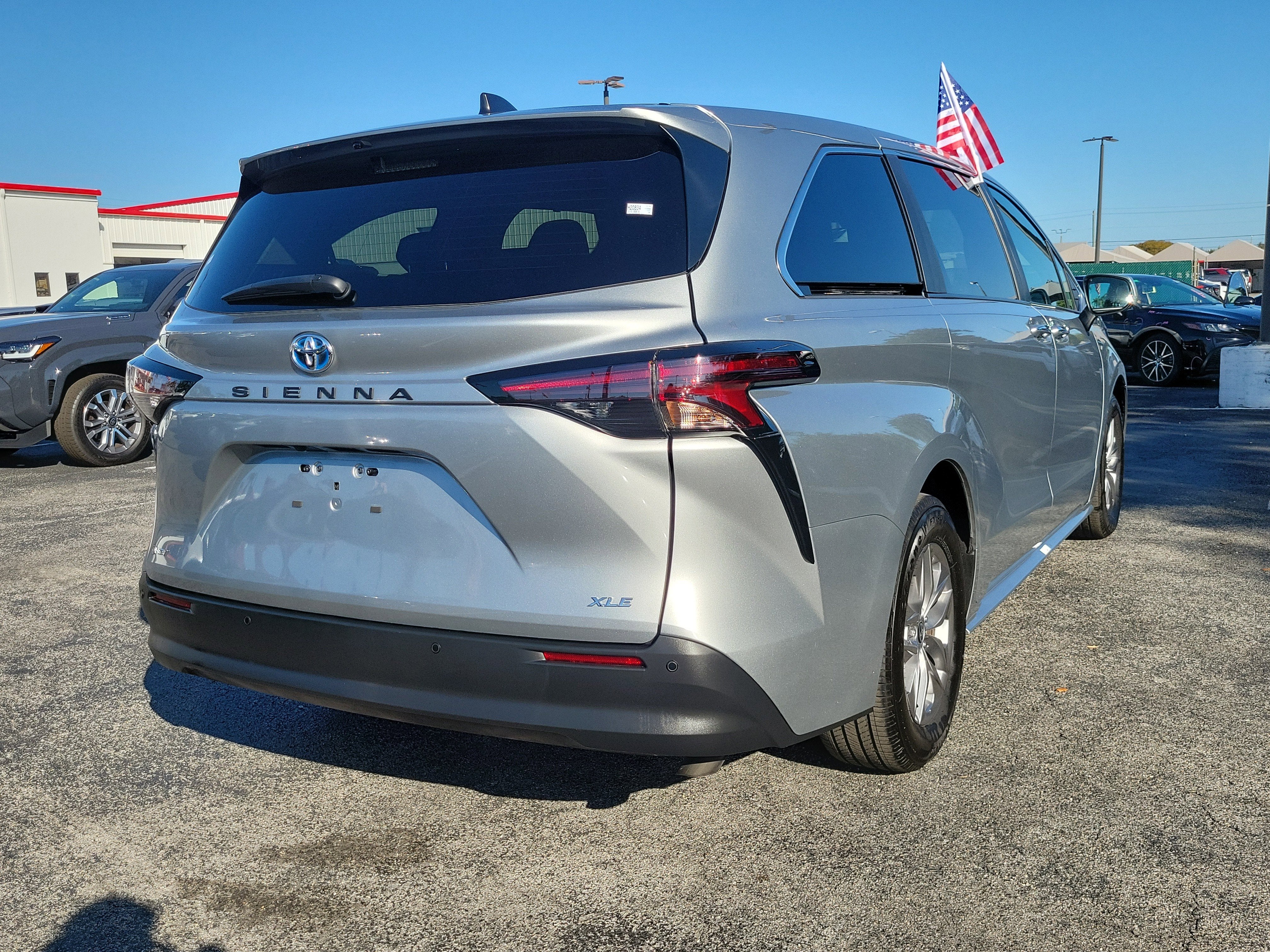 2025 Toyota Sienna XLE