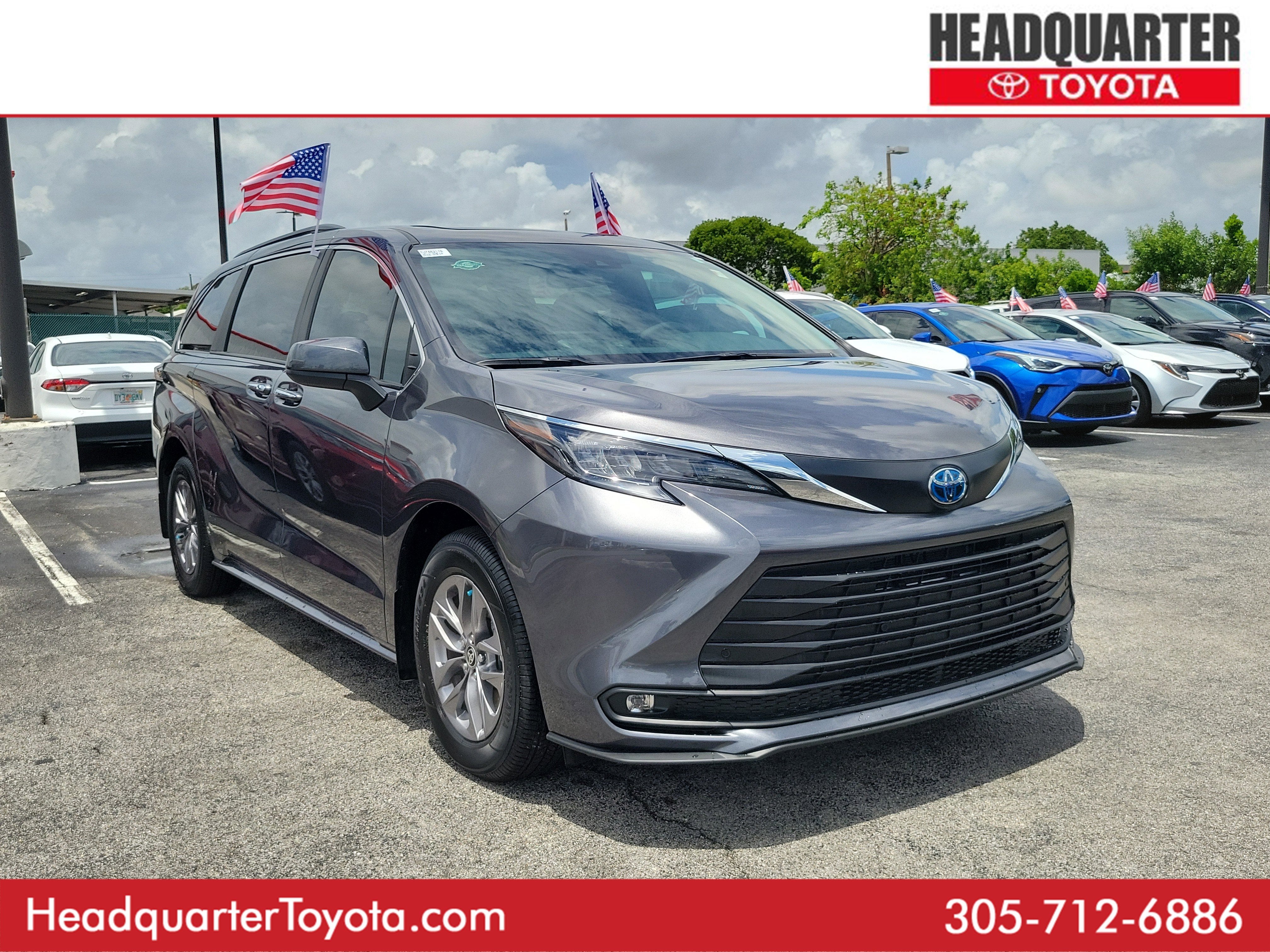 2025 Toyota Sienna XLE