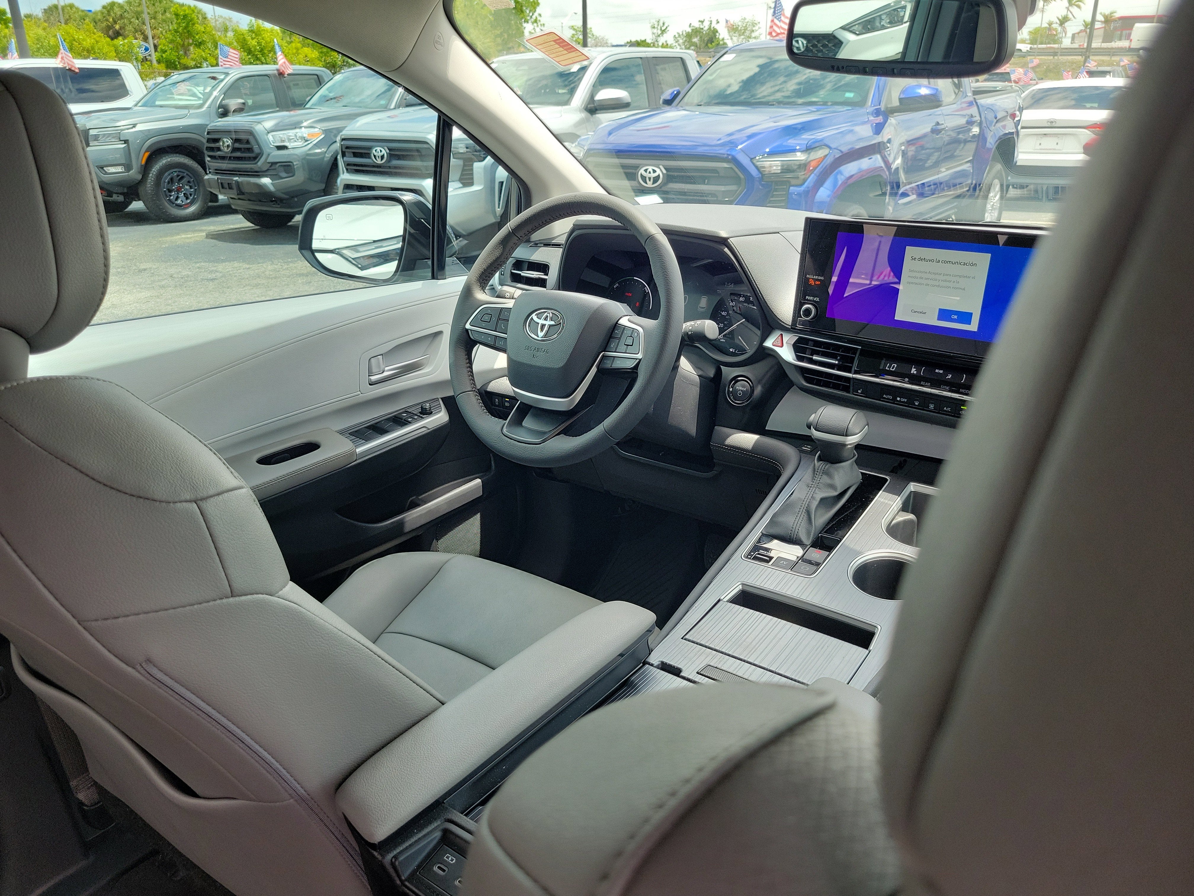 2025 Toyota Sienna XLE