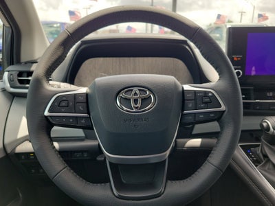 2025 Toyota Sienna XLE