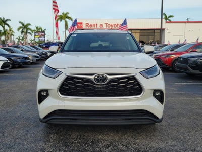 2021 Toyota Highlander LE
