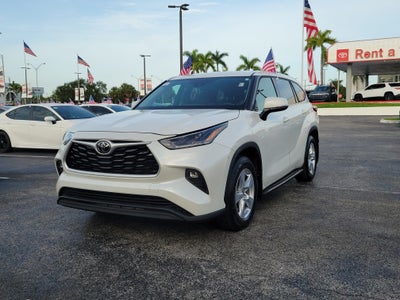 2021 Toyota Highlander LE