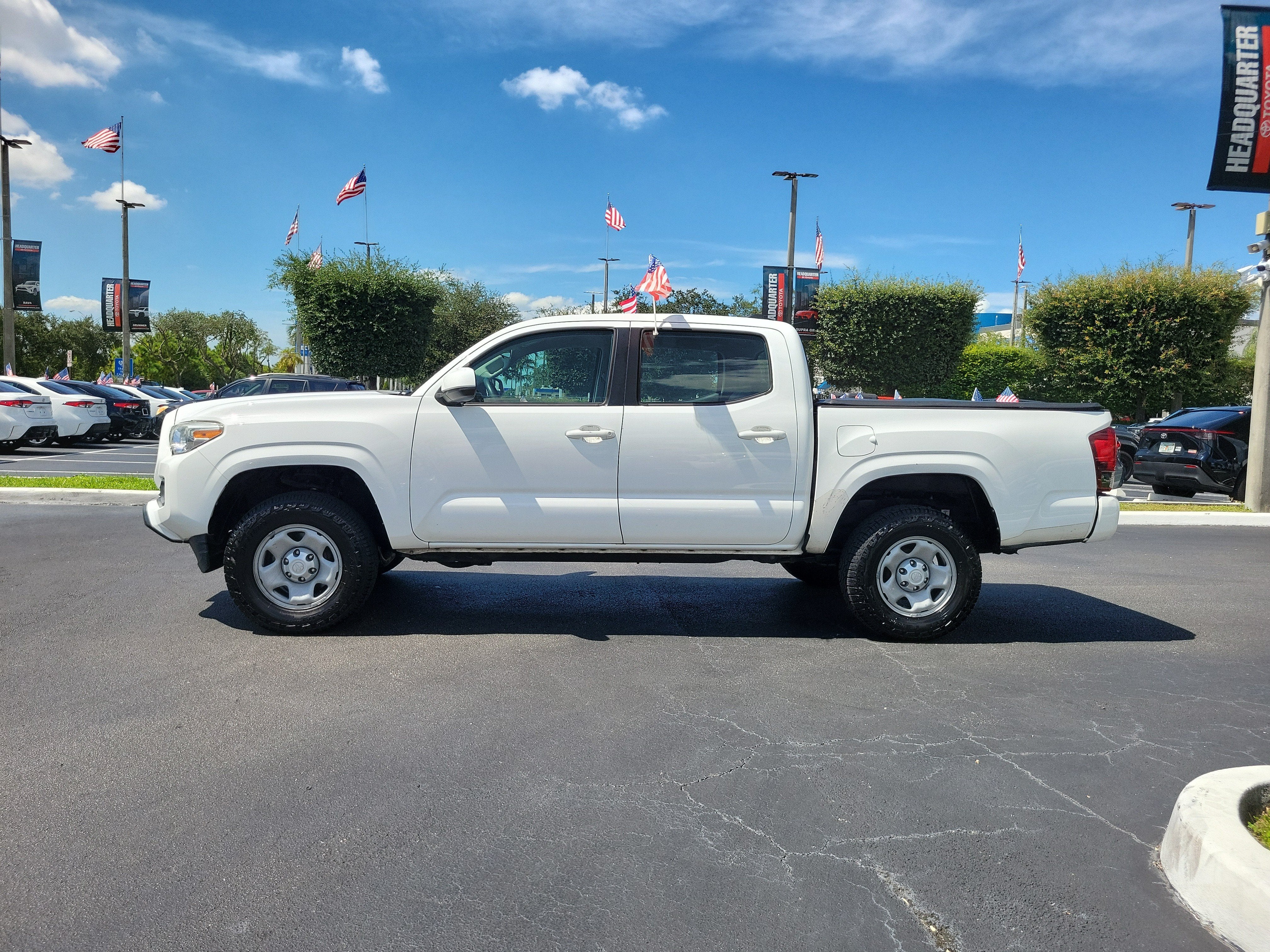 2018 Toyota Tacoma SR