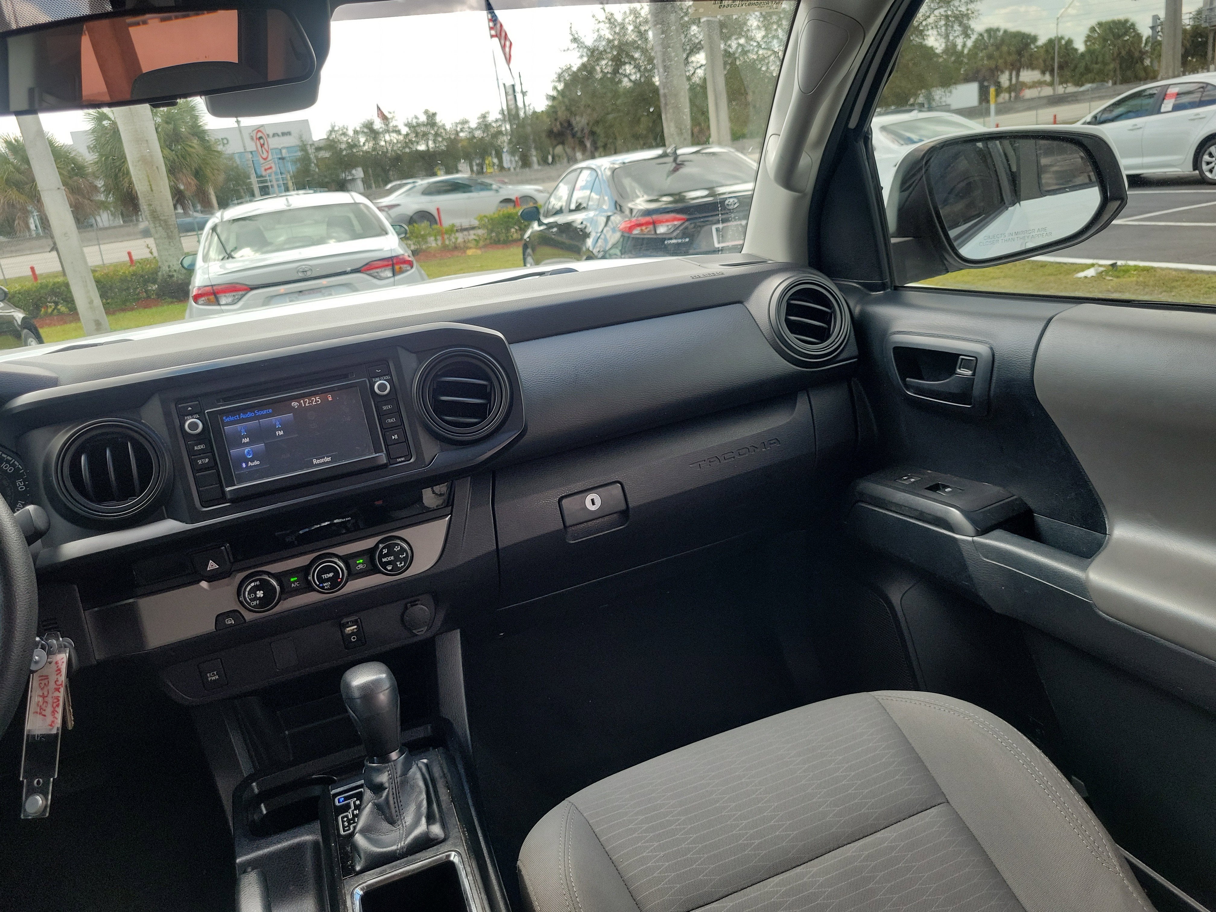 2018 Toyota Tacoma SR