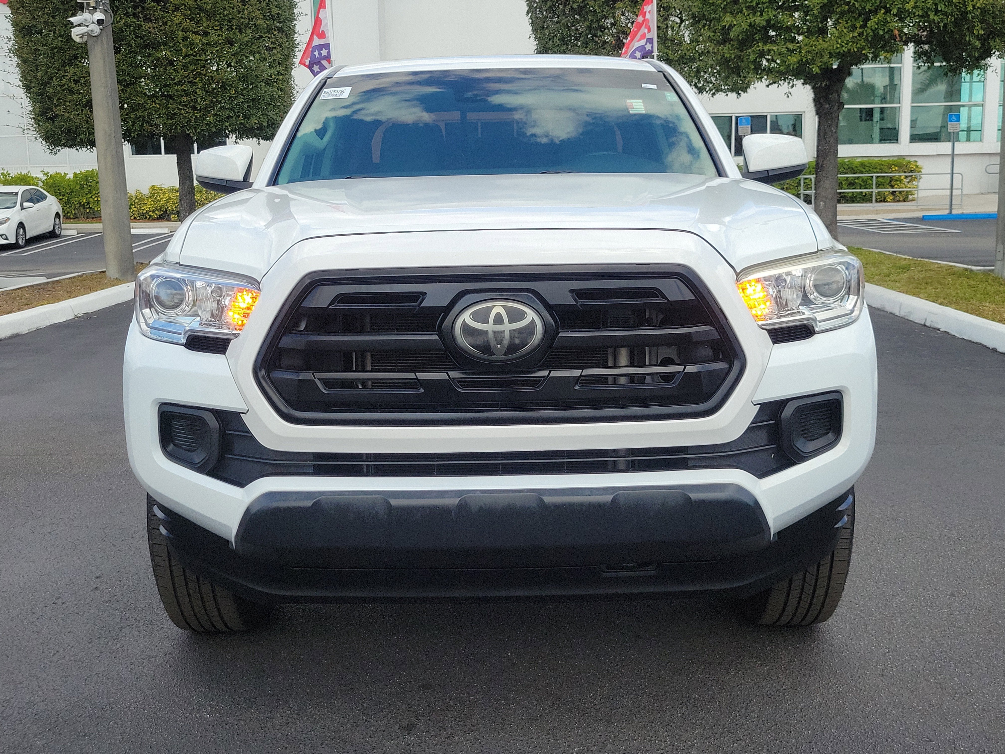 2018 Toyota Tacoma SR