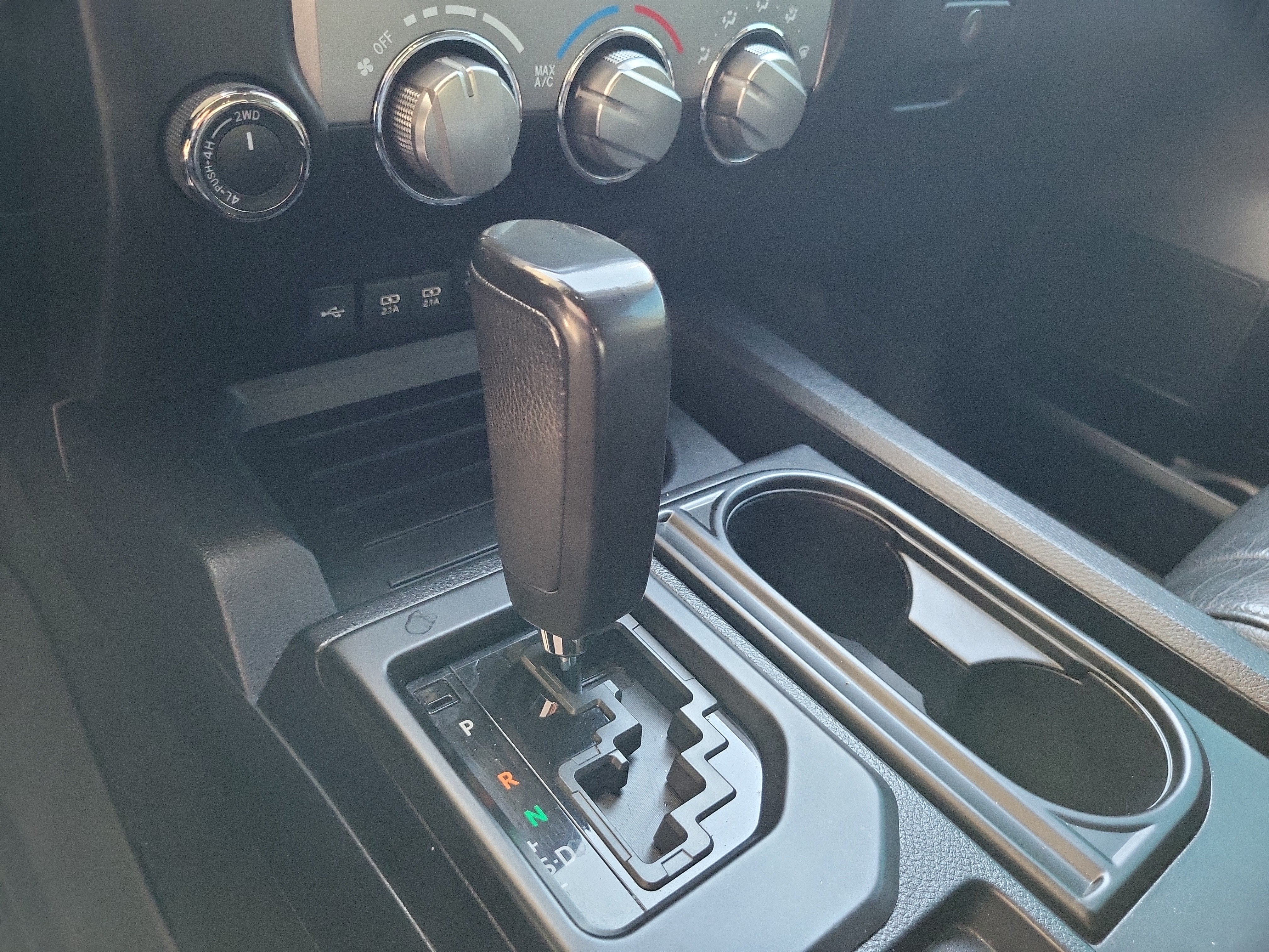 2020 Toyota Tundra 4WD SR5