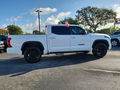 2024 Toyota Tundra 4WD SR5