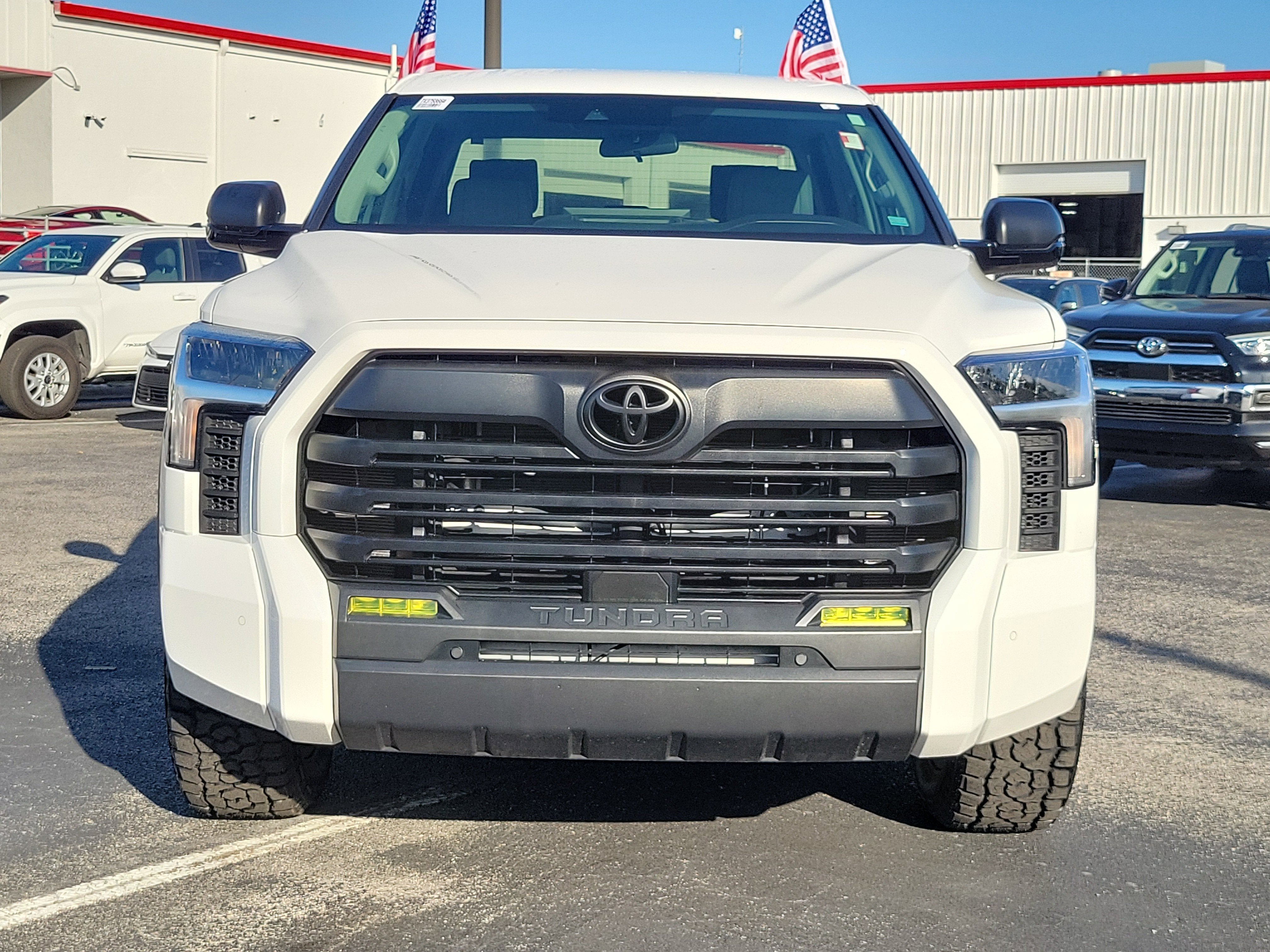 2024 Toyota Tundra 4WD SR5