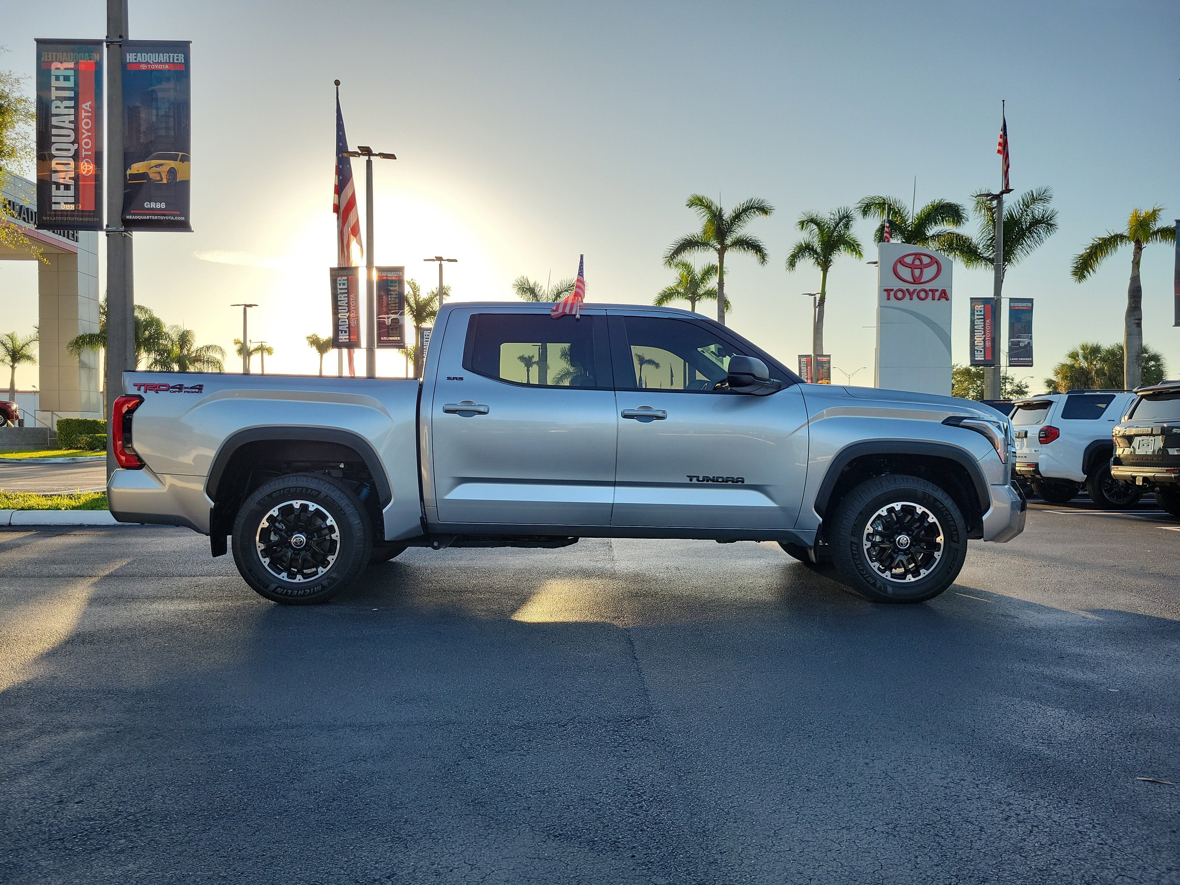 2024 Toyota Tundra 4WD SR5
