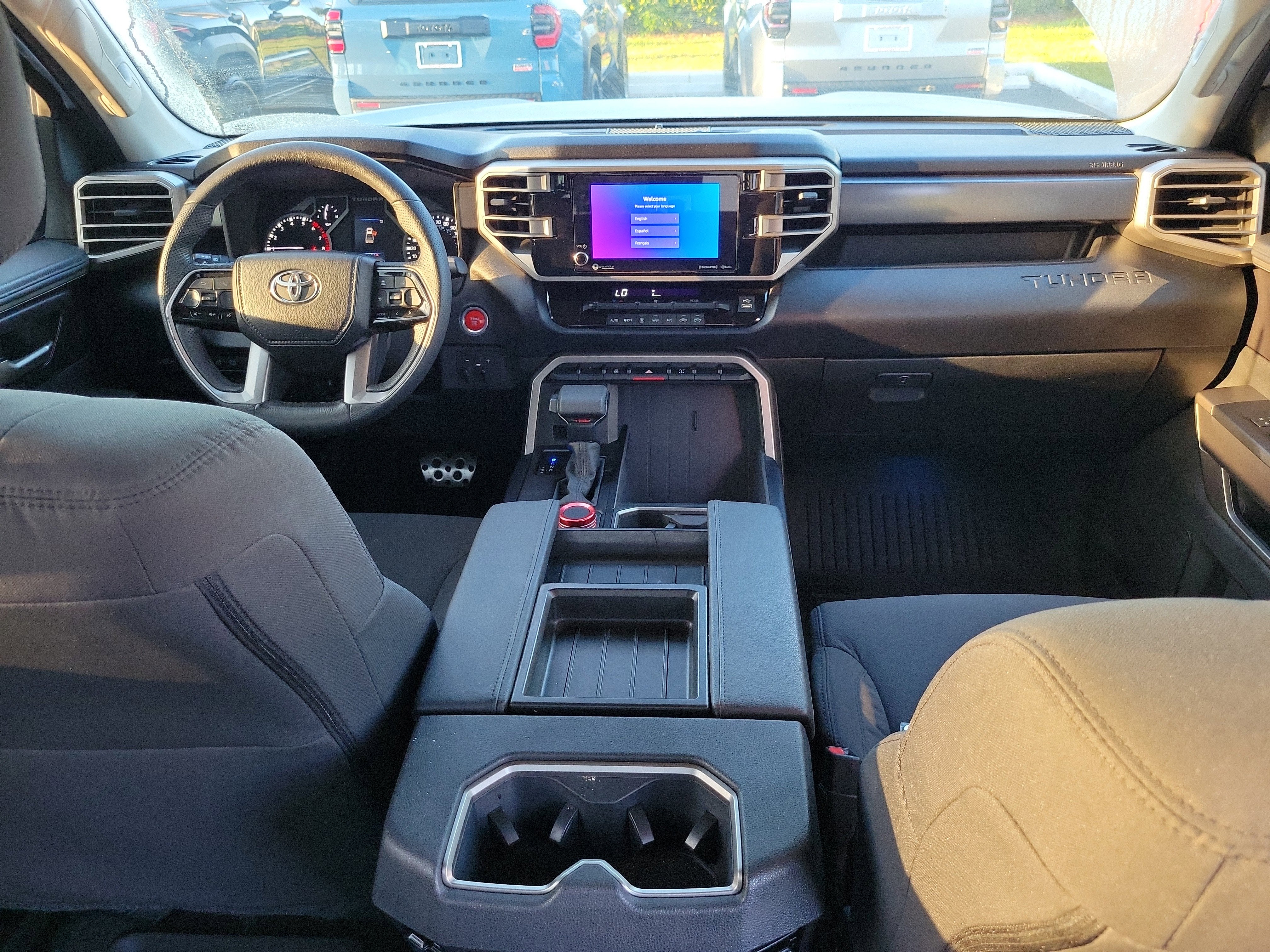 2024 Toyota Tundra 4WD SR5