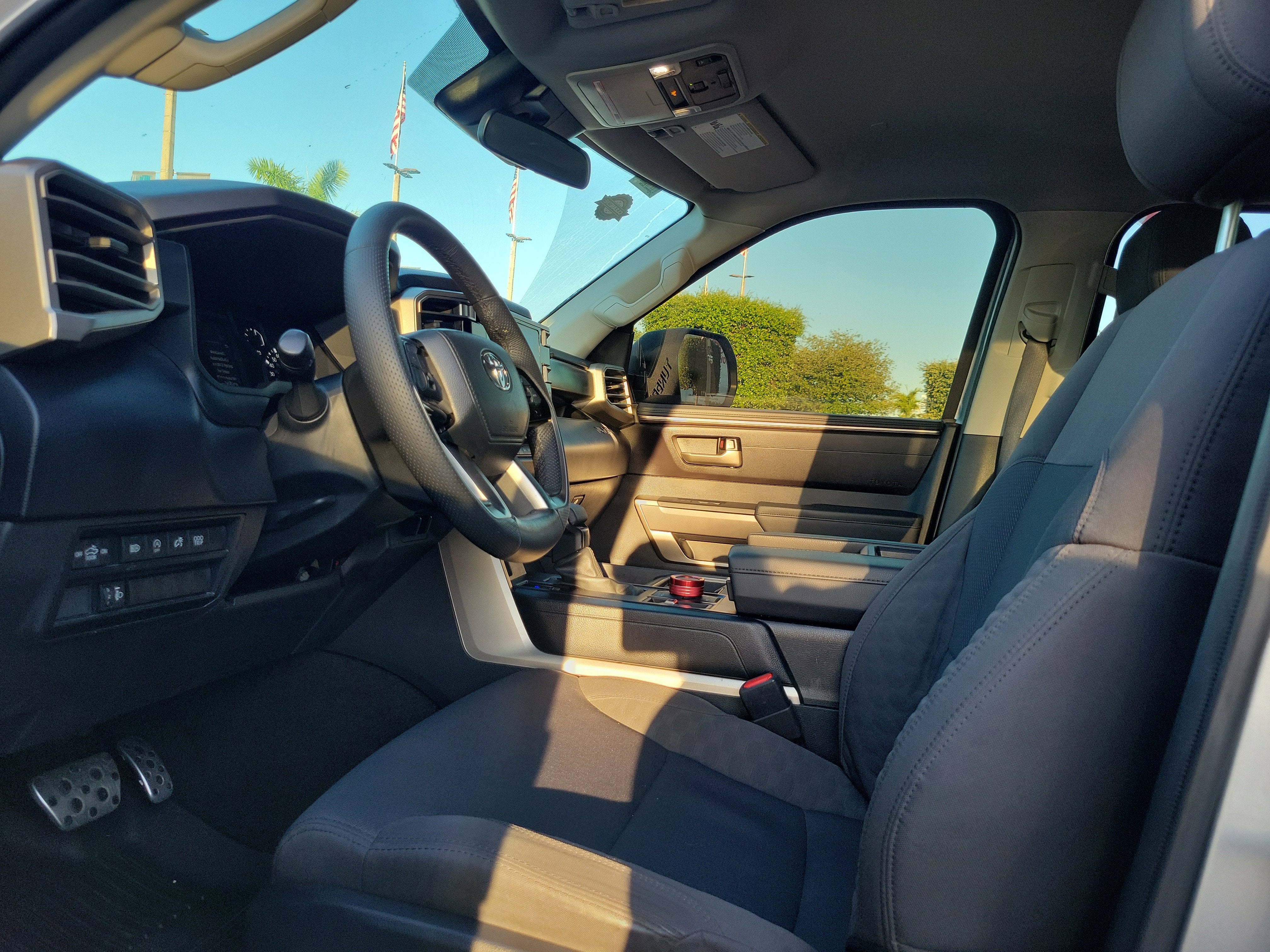 2024 Toyota Tundra 4WD SR5