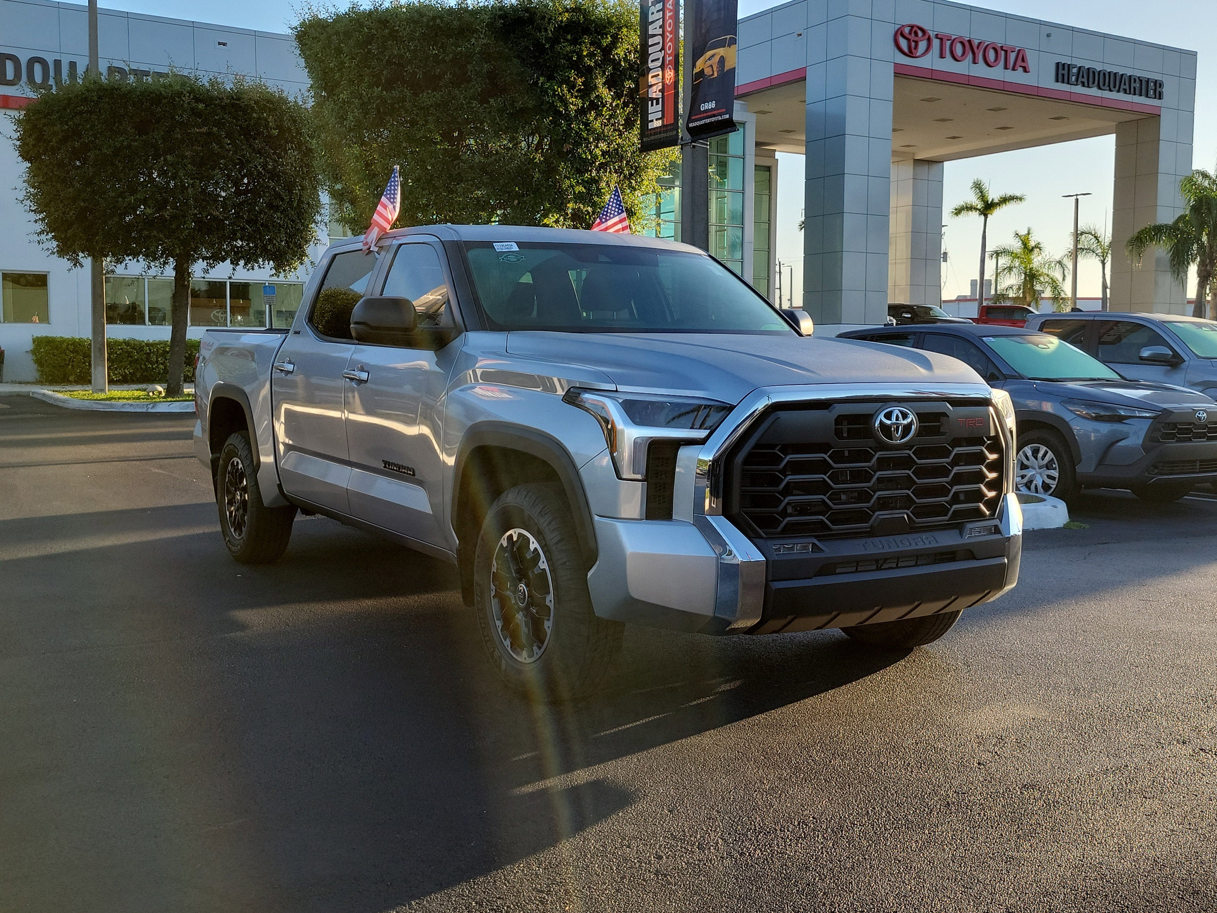 2024 Toyota Tundra 4WD SR5