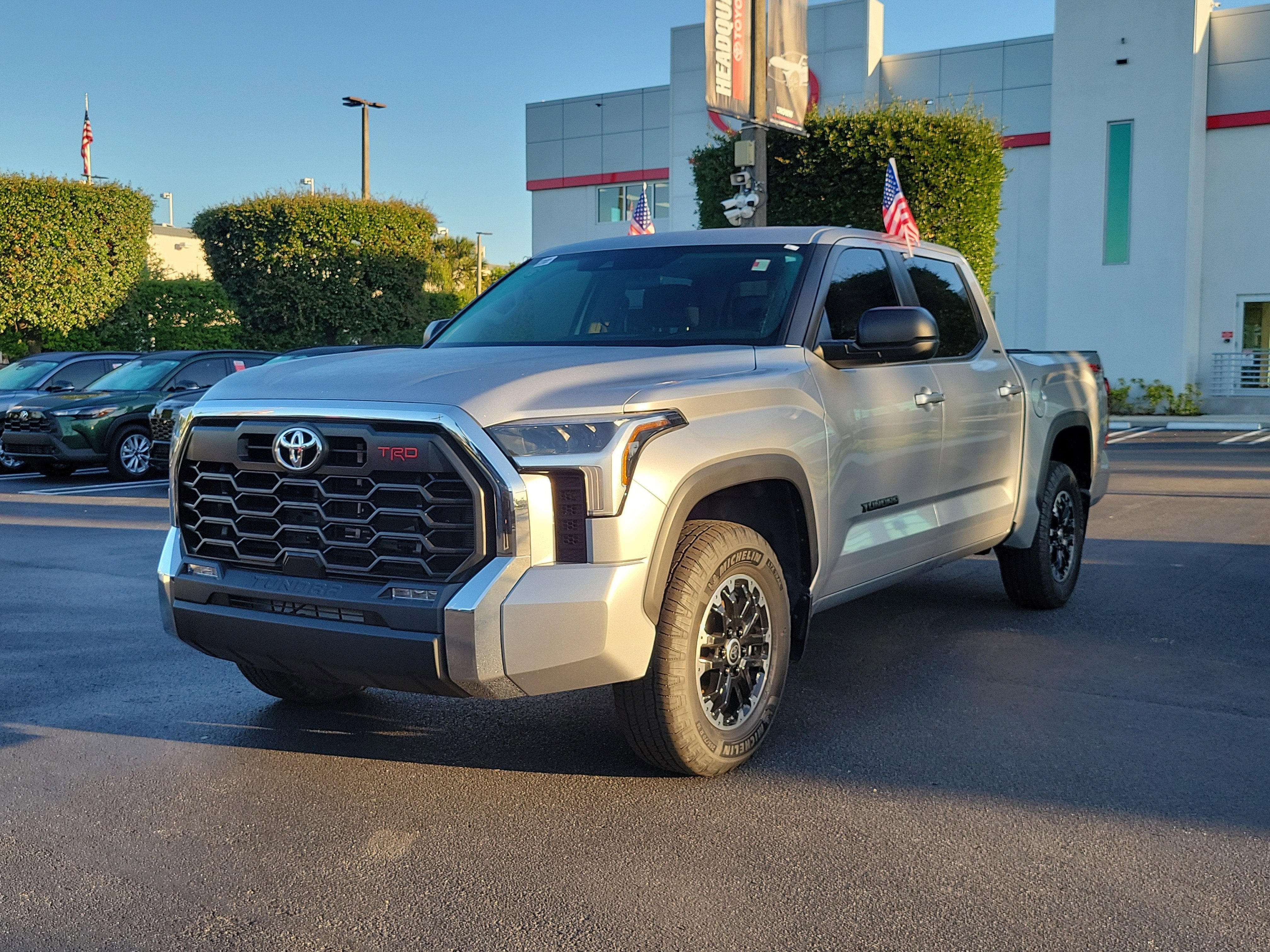 2024 Toyota Tundra 4WD SR5