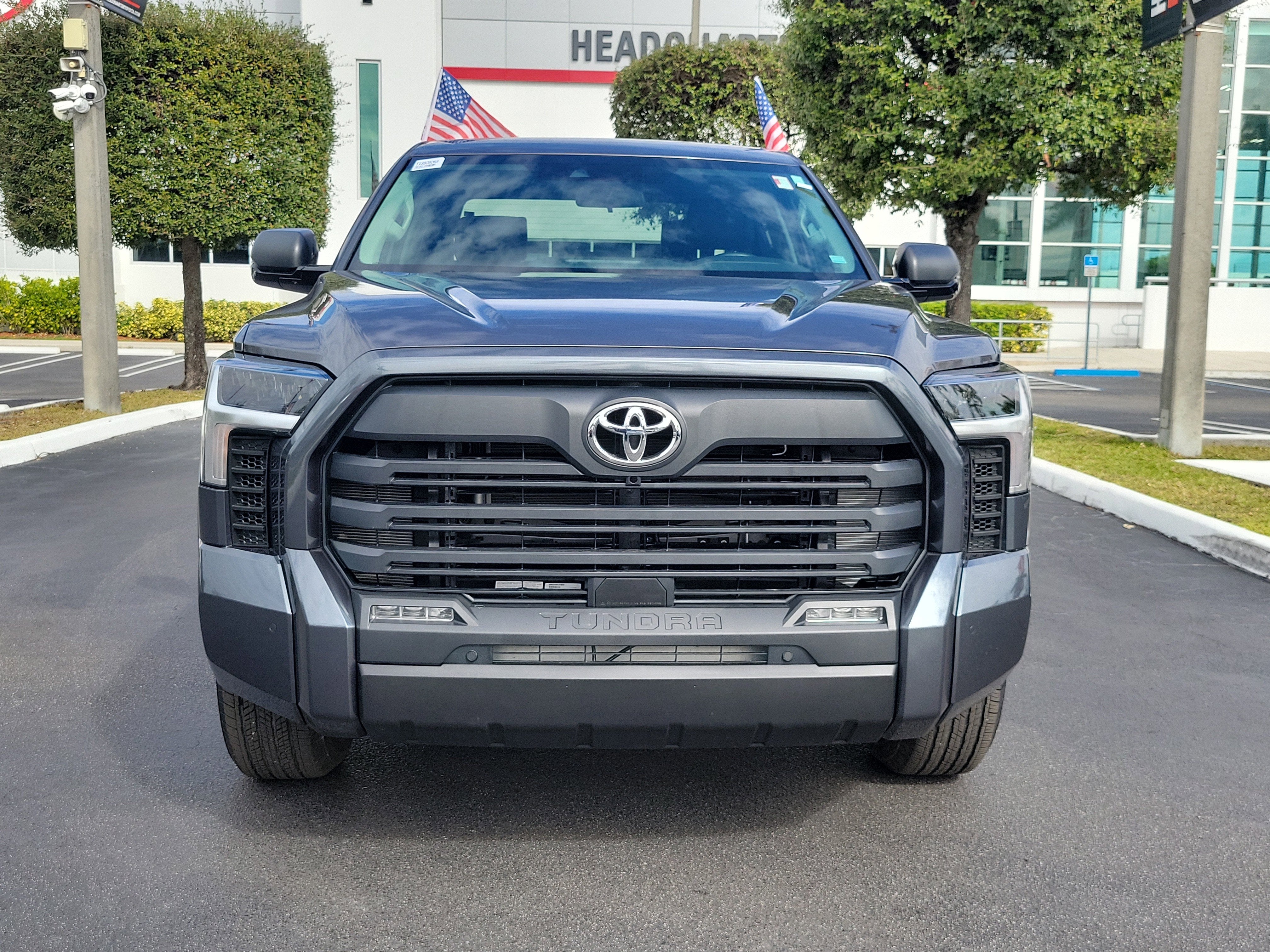 2024 Toyota Tundra 4WD SR5