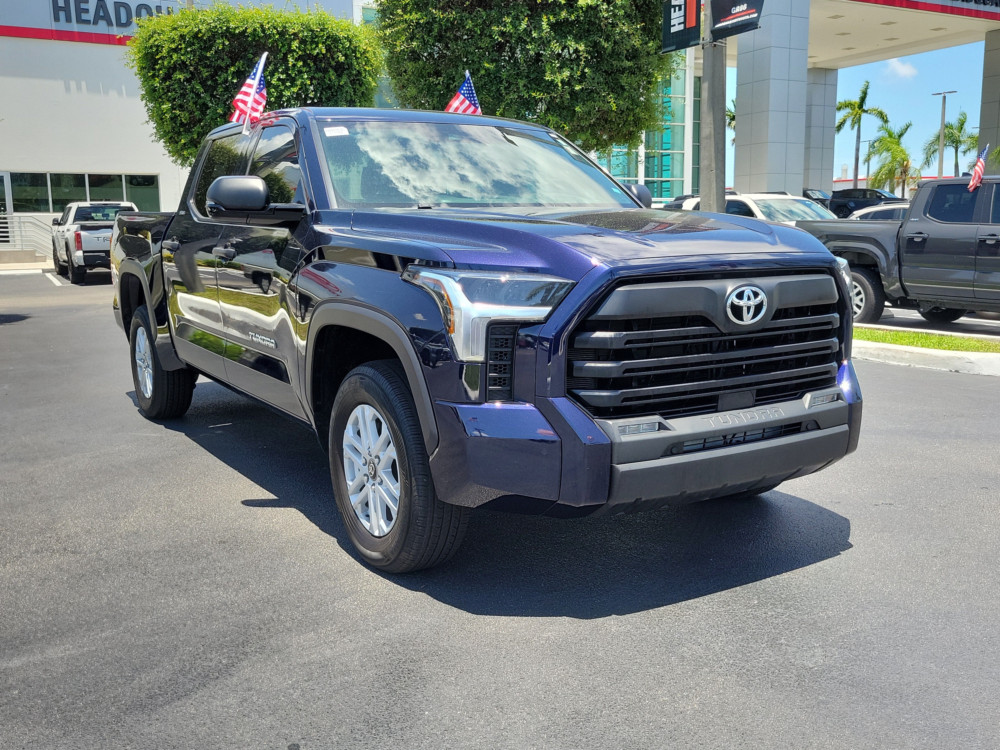 2025 Toyota Tundra 4WD SR5
