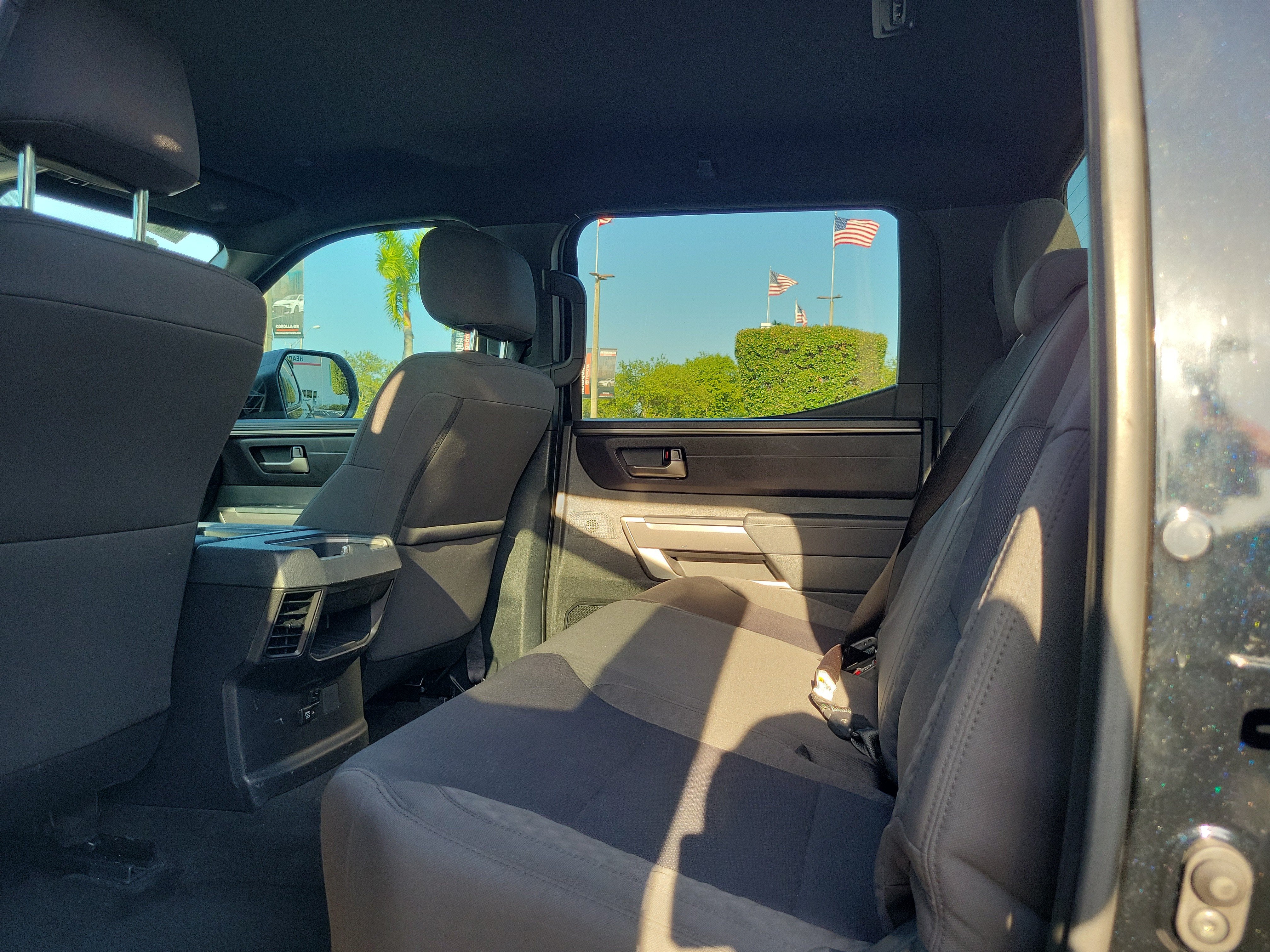 2025 Toyota Tundra 4WD SR5