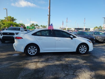 2025 Toyota Corolla LE