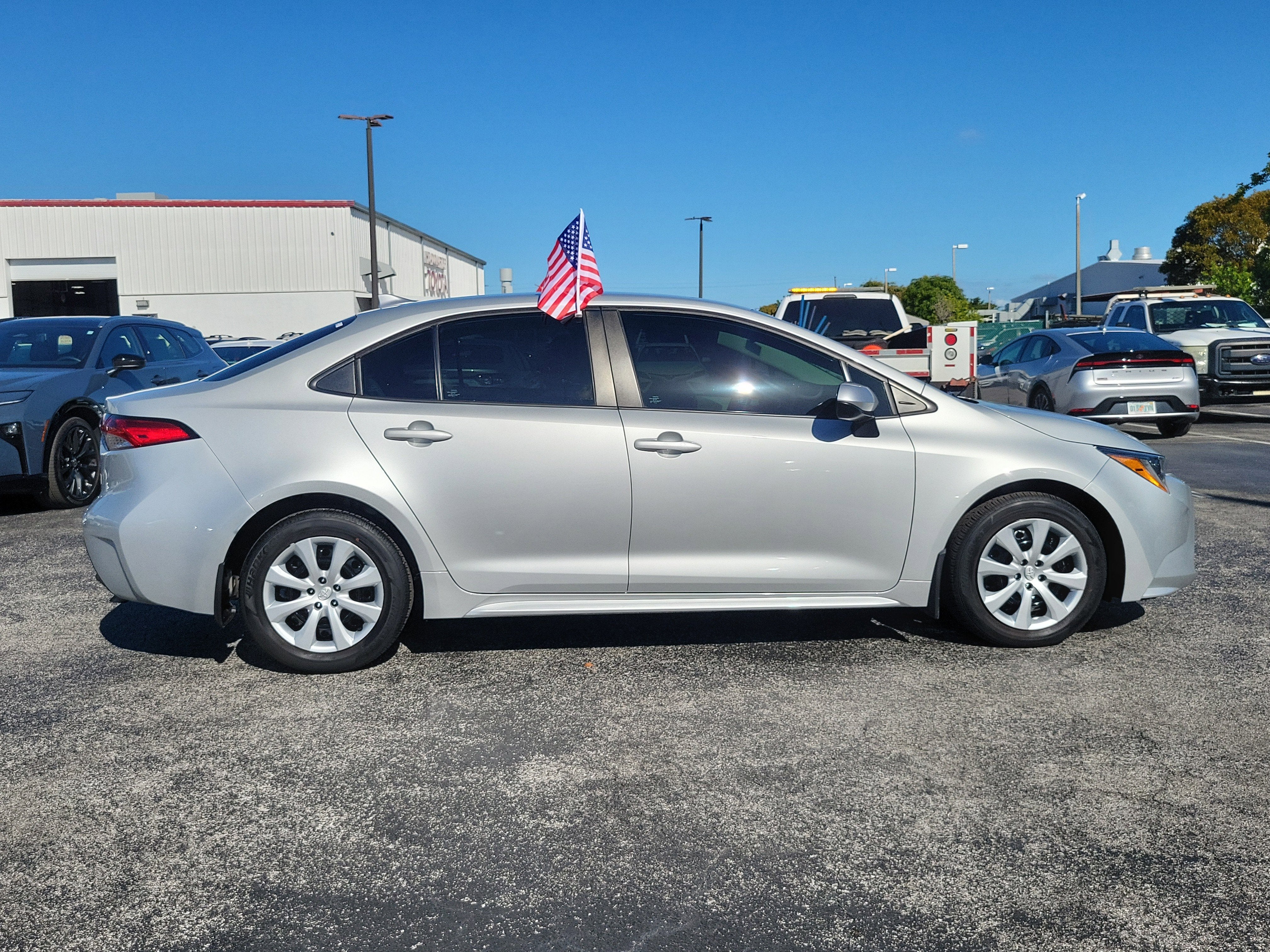 2023 Toyota Corolla LE