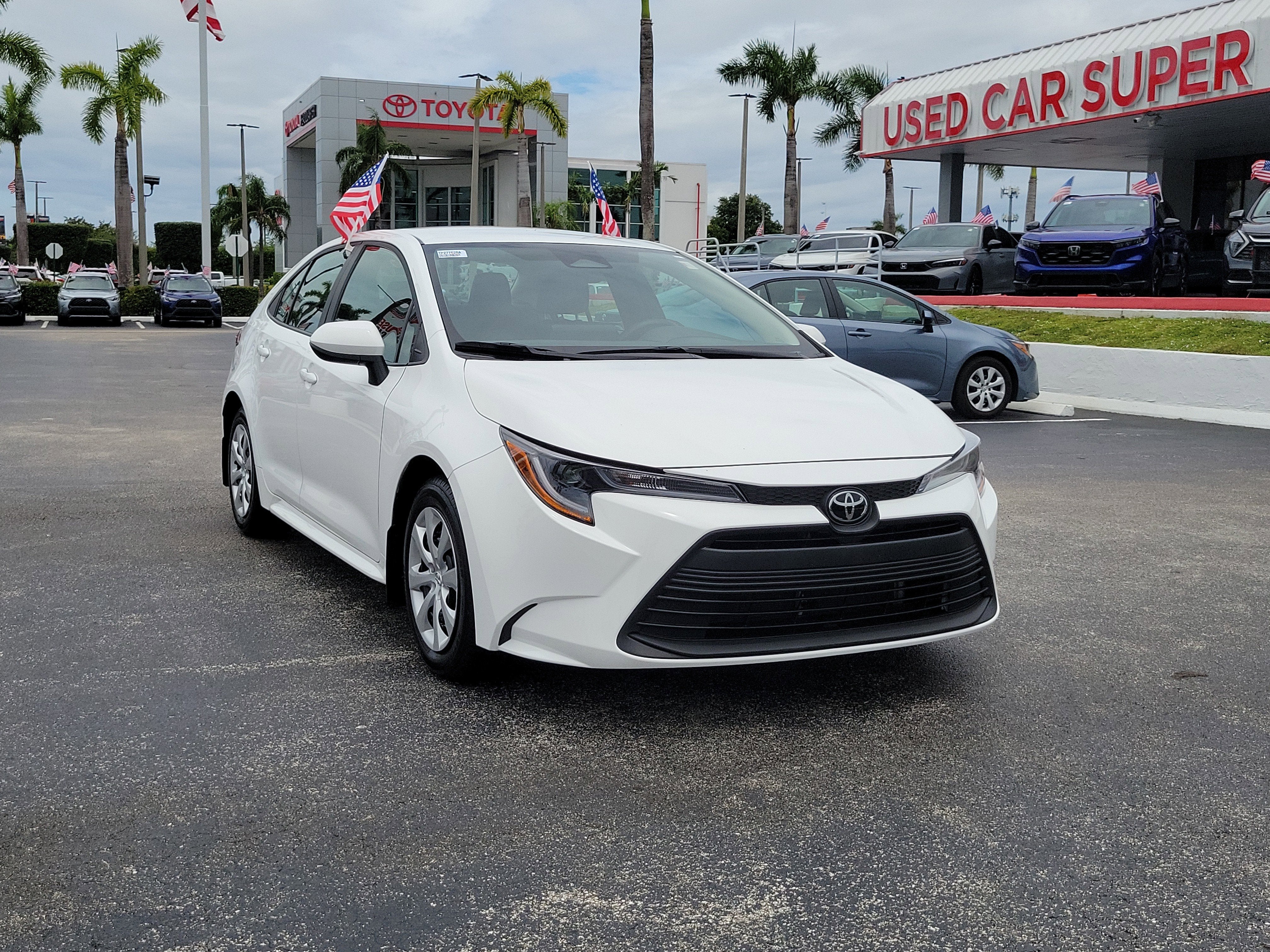 2025 Toyota Corolla LE