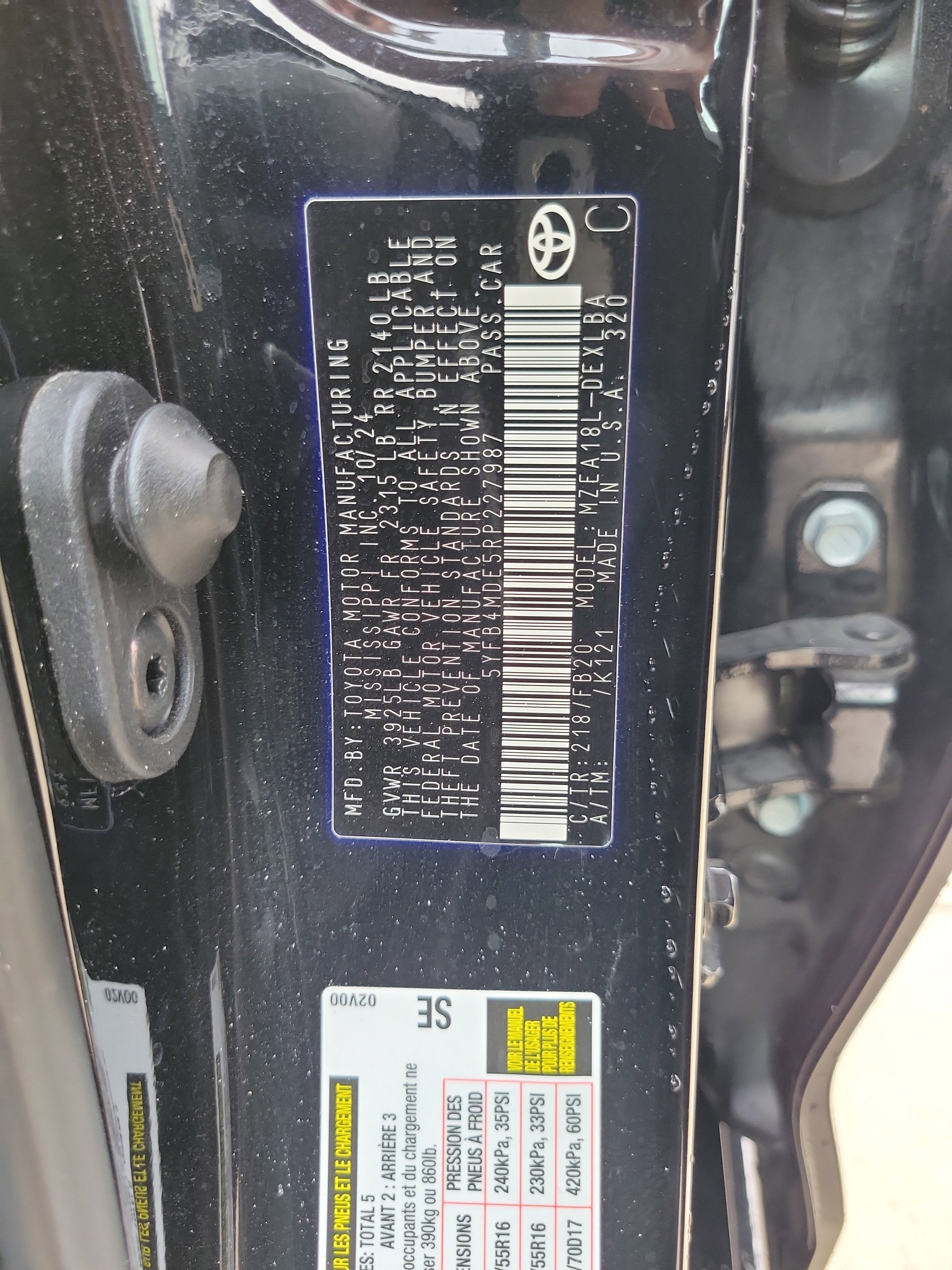 2024 Toyota Corolla LE