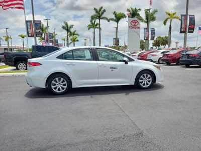 2025 Toyota Corolla LE