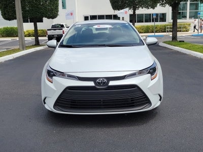 2025 Toyota Corolla LE