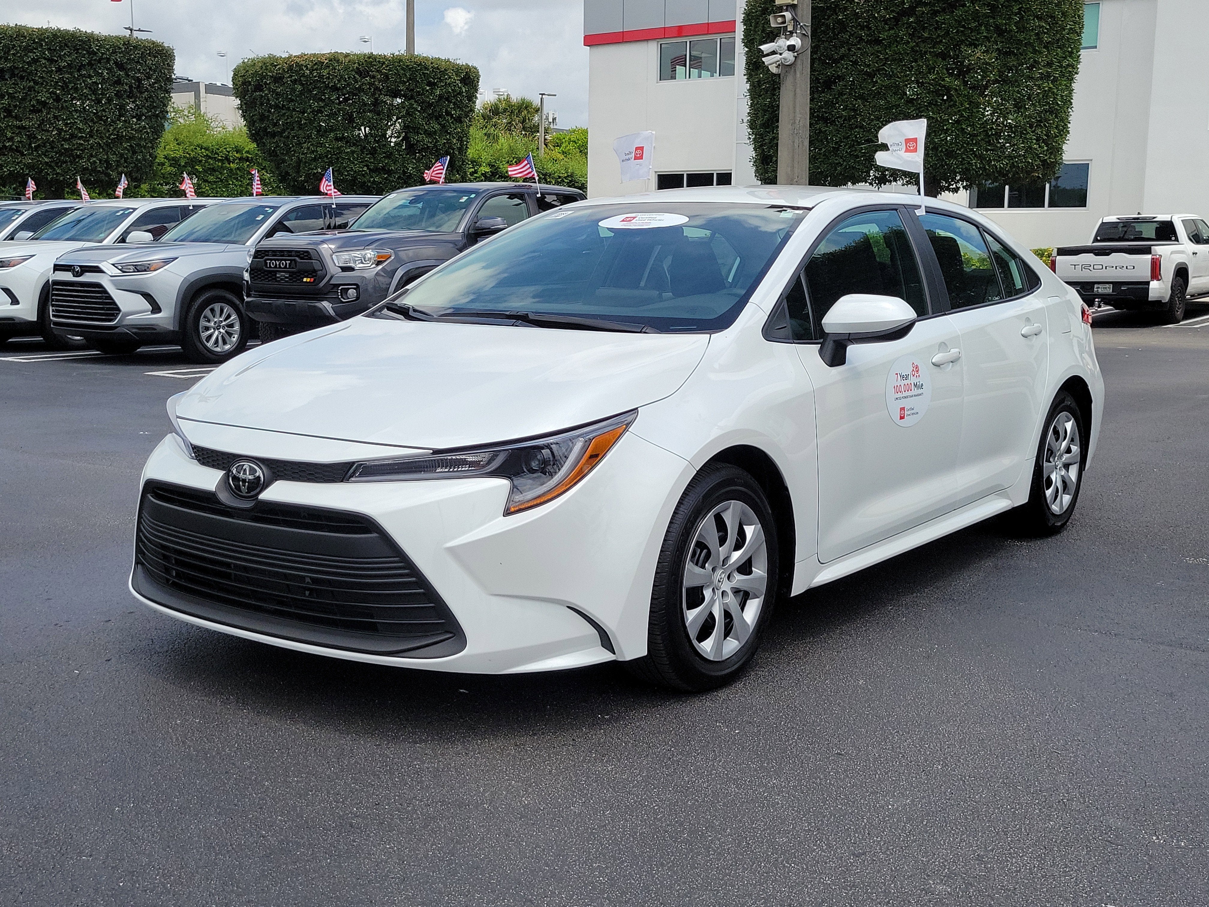 2025 Toyota Corolla LE