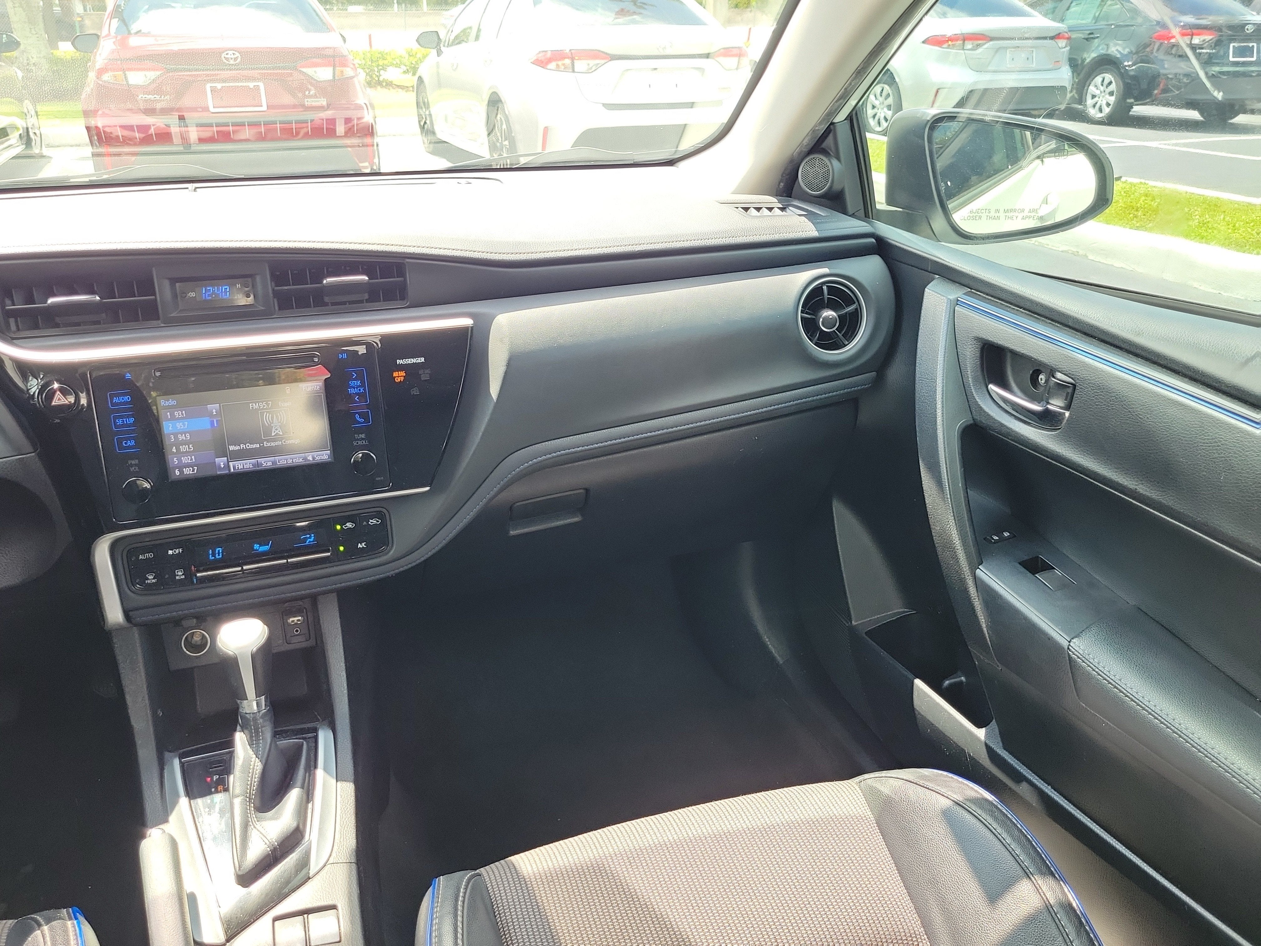 2017 Toyota Corolla SE