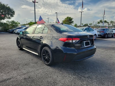 2022 Toyota Corolla LE