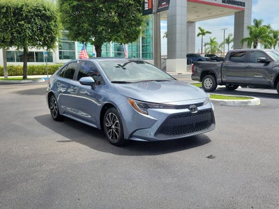 2022 Toyota Corolla LE