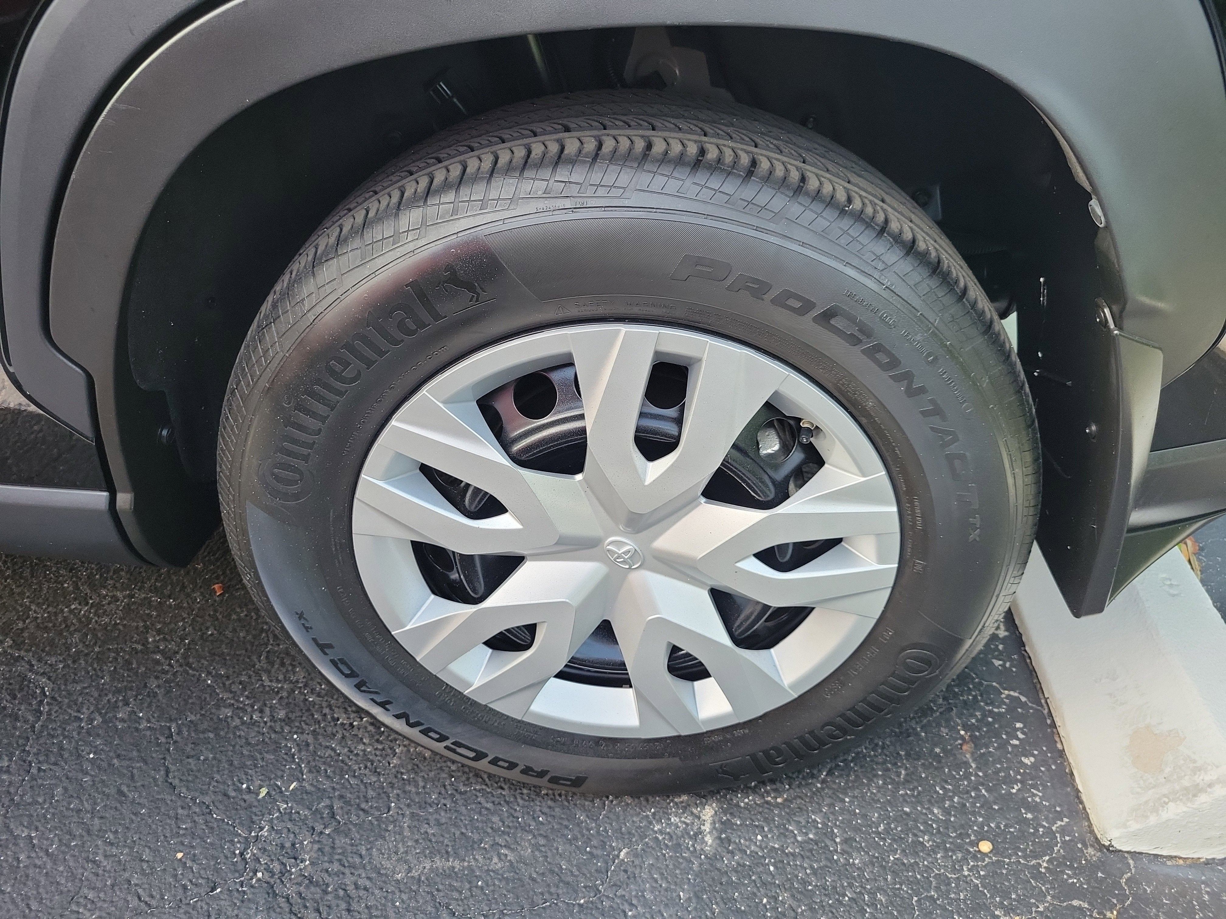 2024 Toyota Corolla Cross L