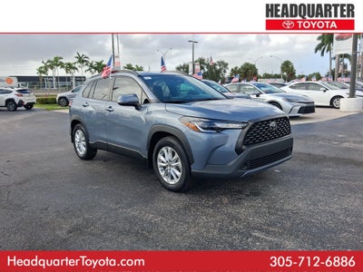 2024 Toyota Corolla Cross LE