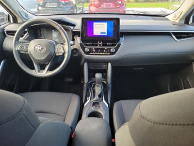 2024 Toyota Corolla Cross LE