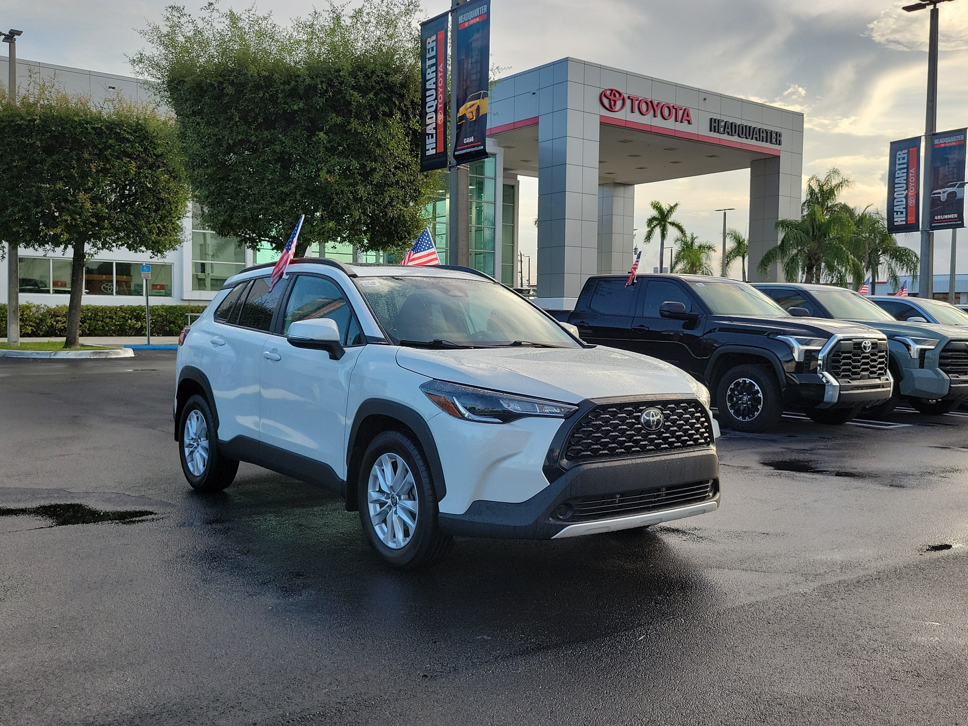 2024 Toyota Corolla Cross LE