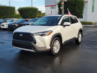 2024 Toyota Corolla Cross LE